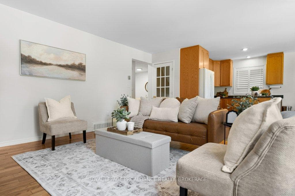 944 Ringstead Street photo 10