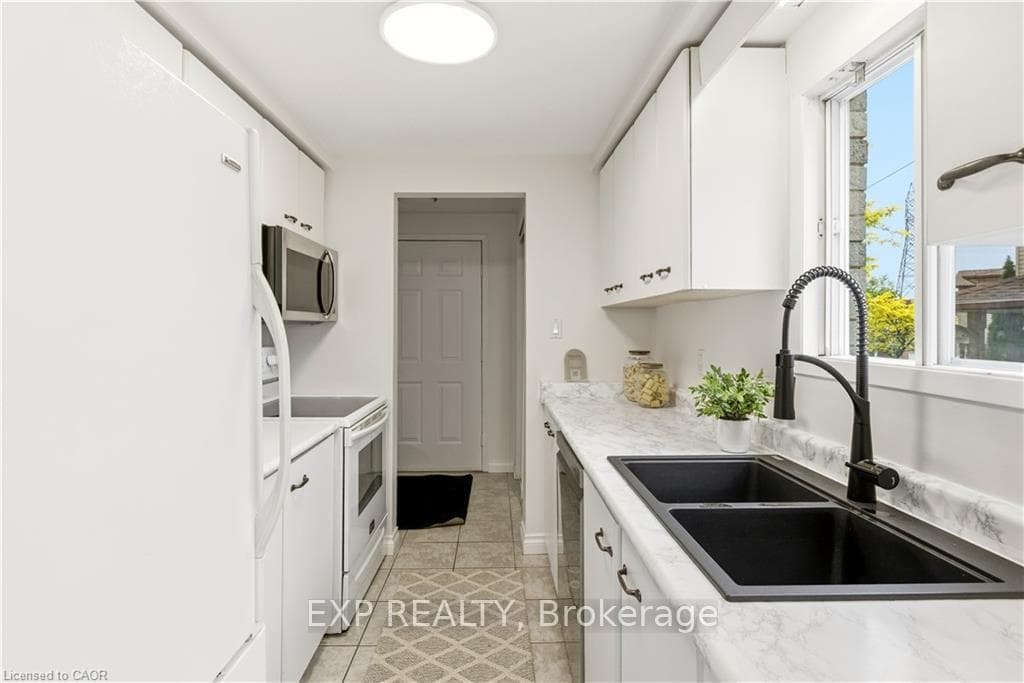 45 Catalina Court photo 10