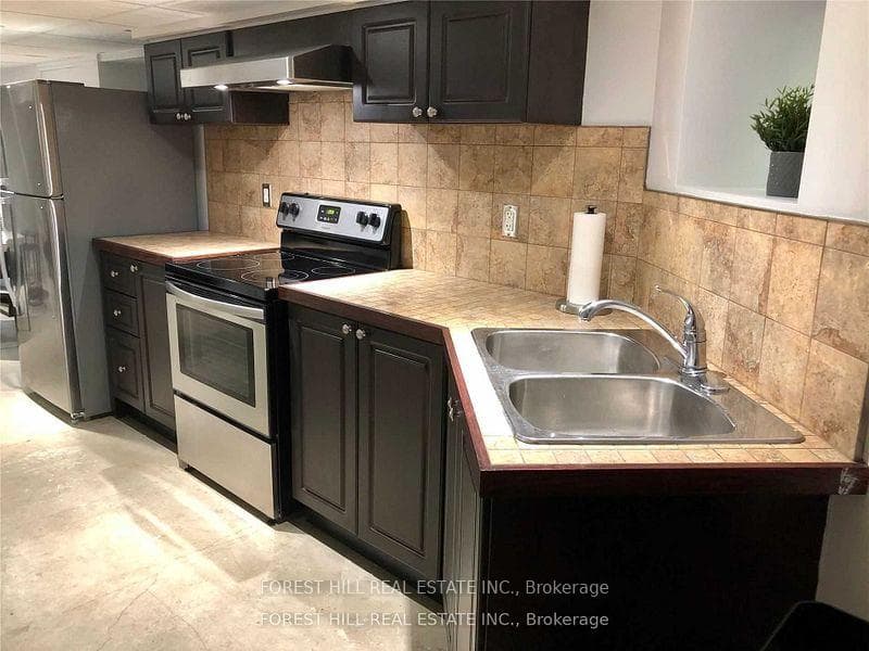 42B Radford Avenue Unit Lower photo 5
