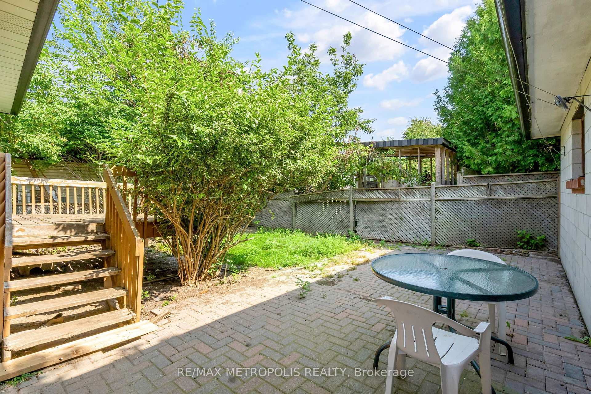 511 Ash Street photo 32