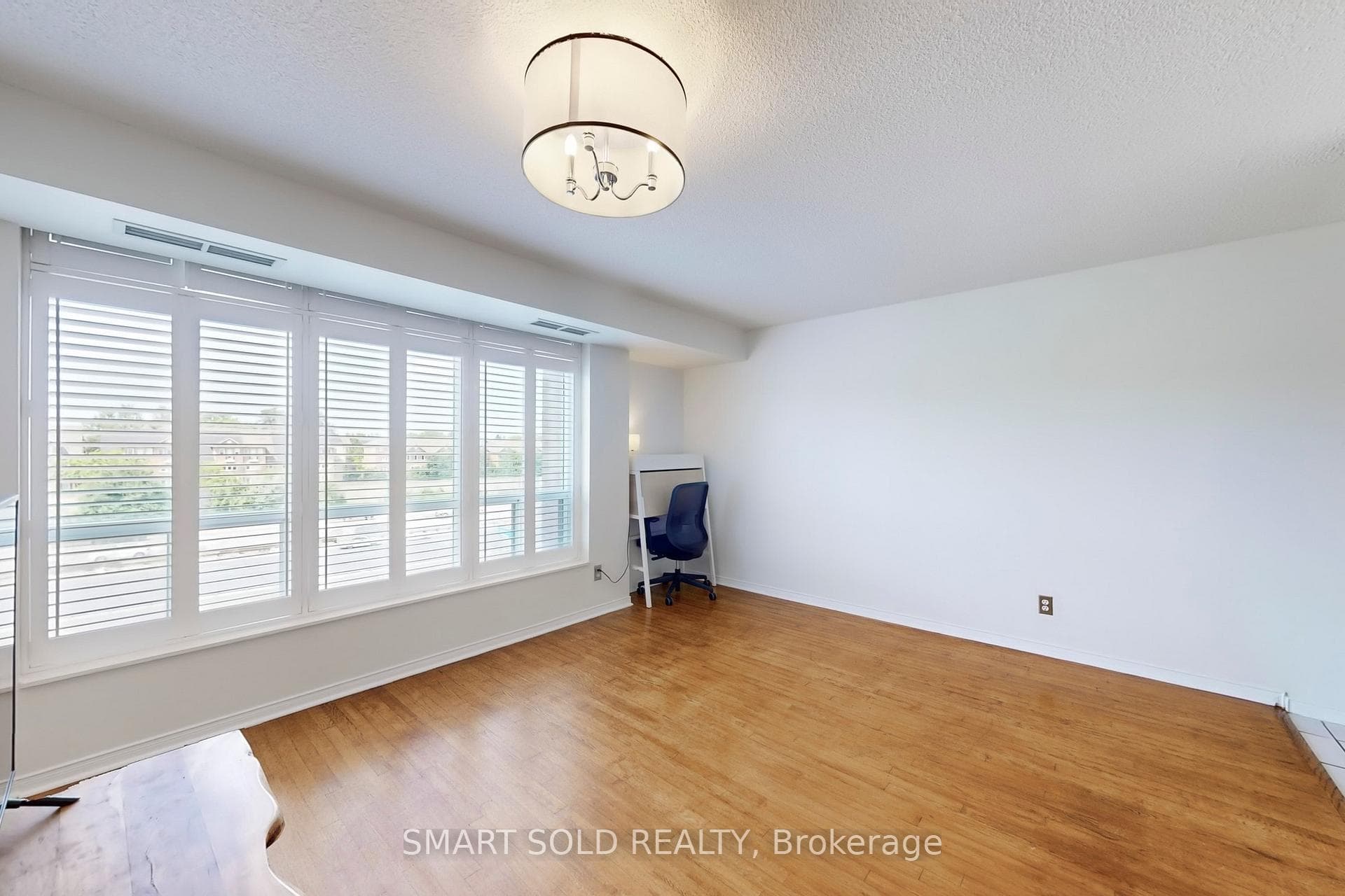 190 Manitoba Street Unit 502 photo 10