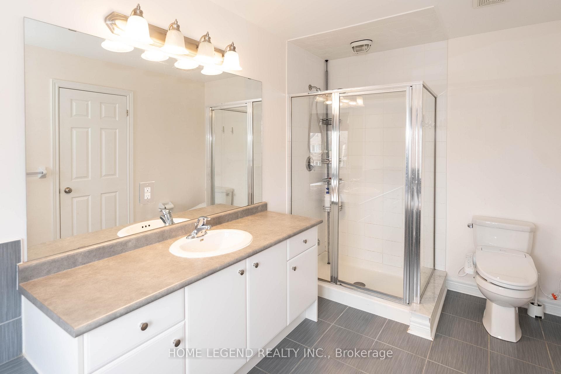 5 Earnshaw Drive photo 16