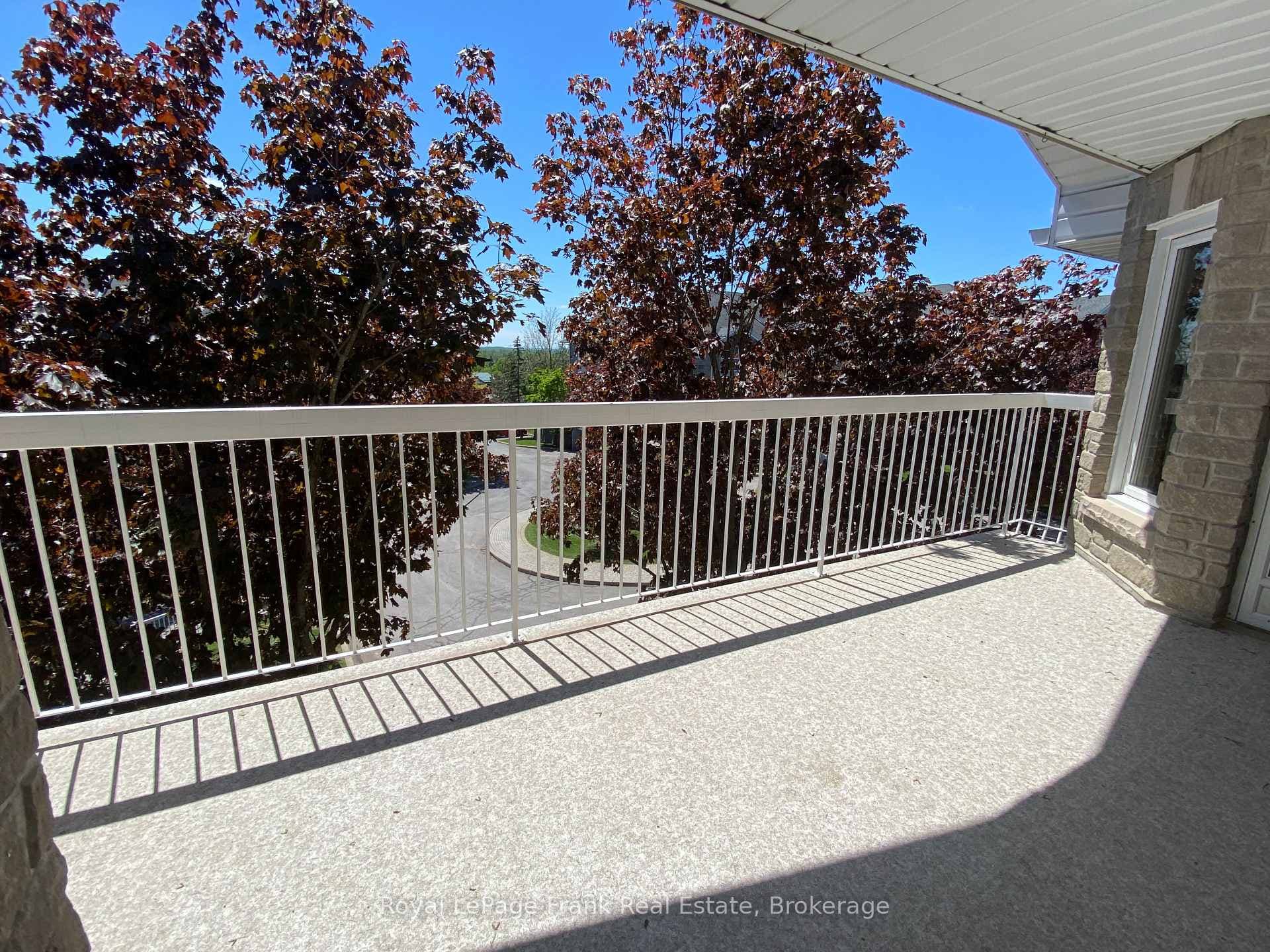 1099 Clonsilla Avenue Unit Bldg C #310 photo 27