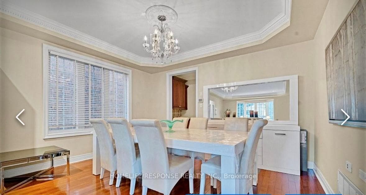 1382 STOREY Drive photo 5