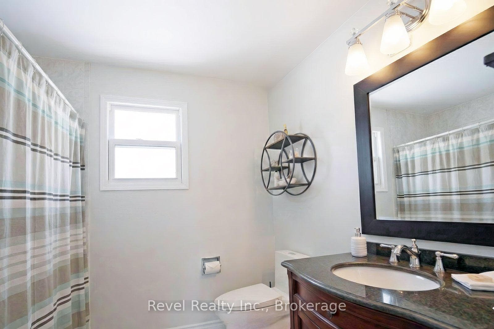 284 Victoria Avenue photo 37