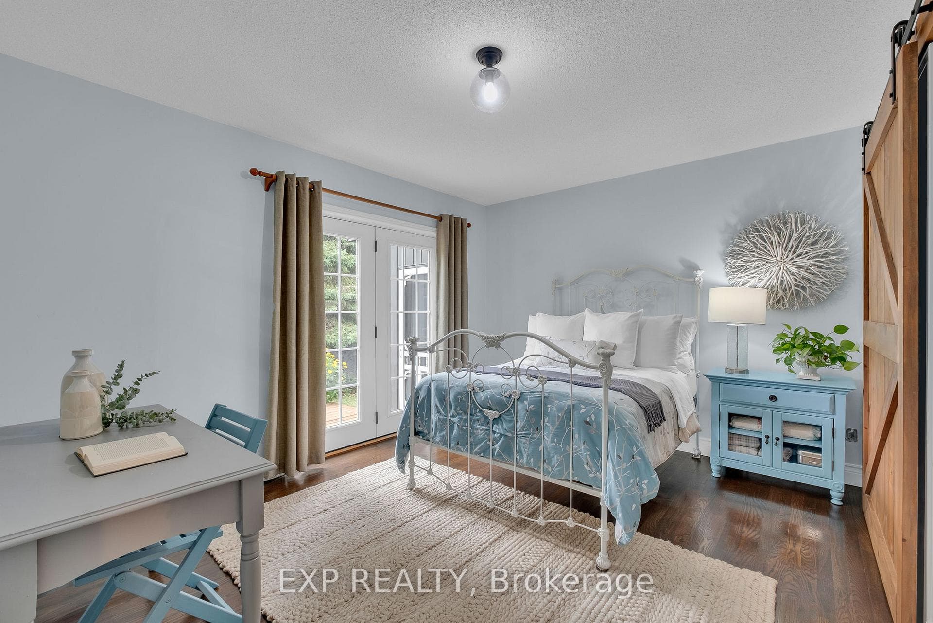 8556 Majestic Hills Drive photo 19