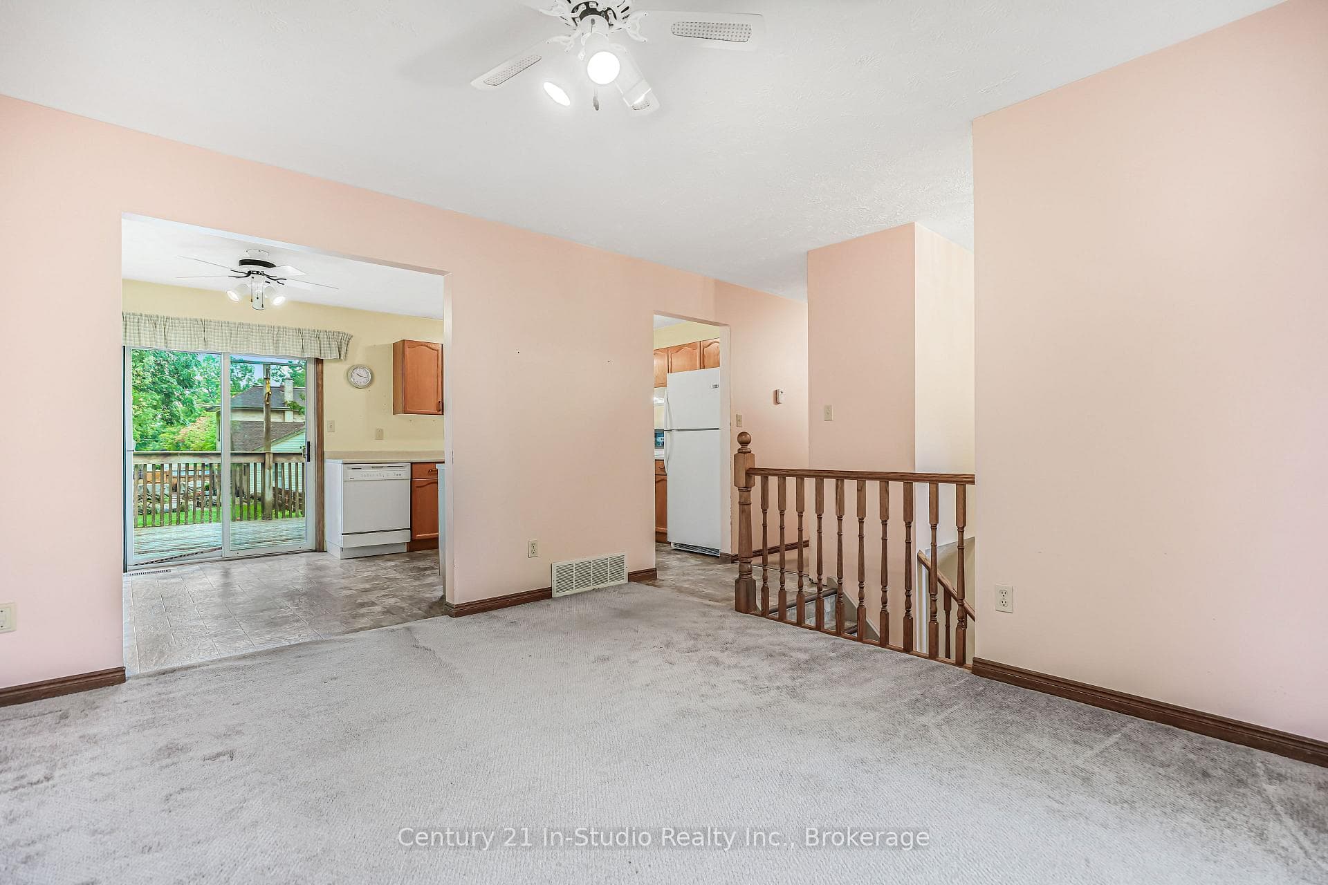 526 Crawford Street photo 11