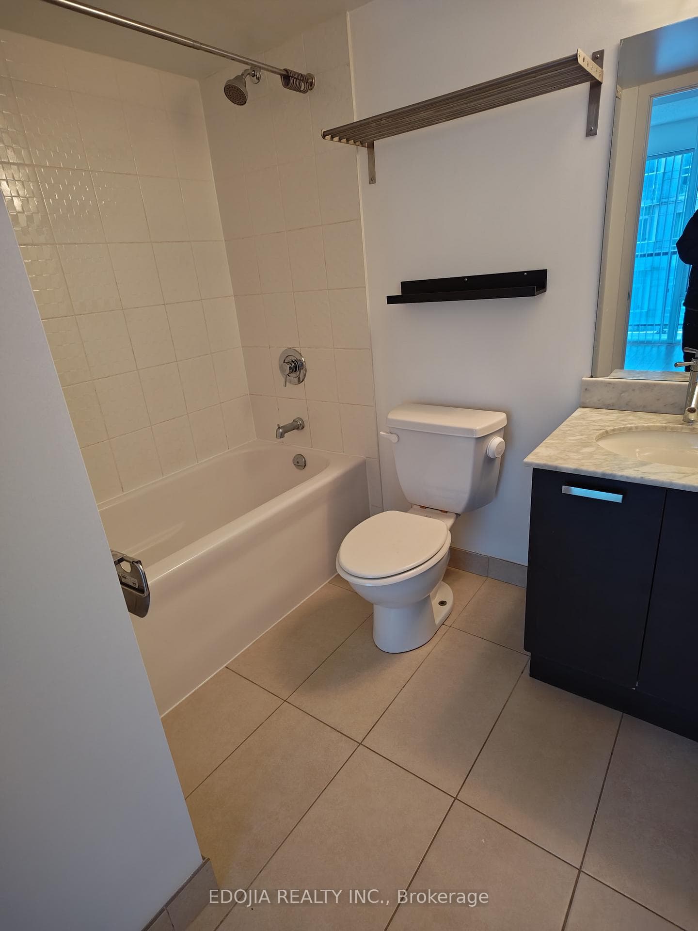 36 Lisgar Street Unit 1011W photo 7