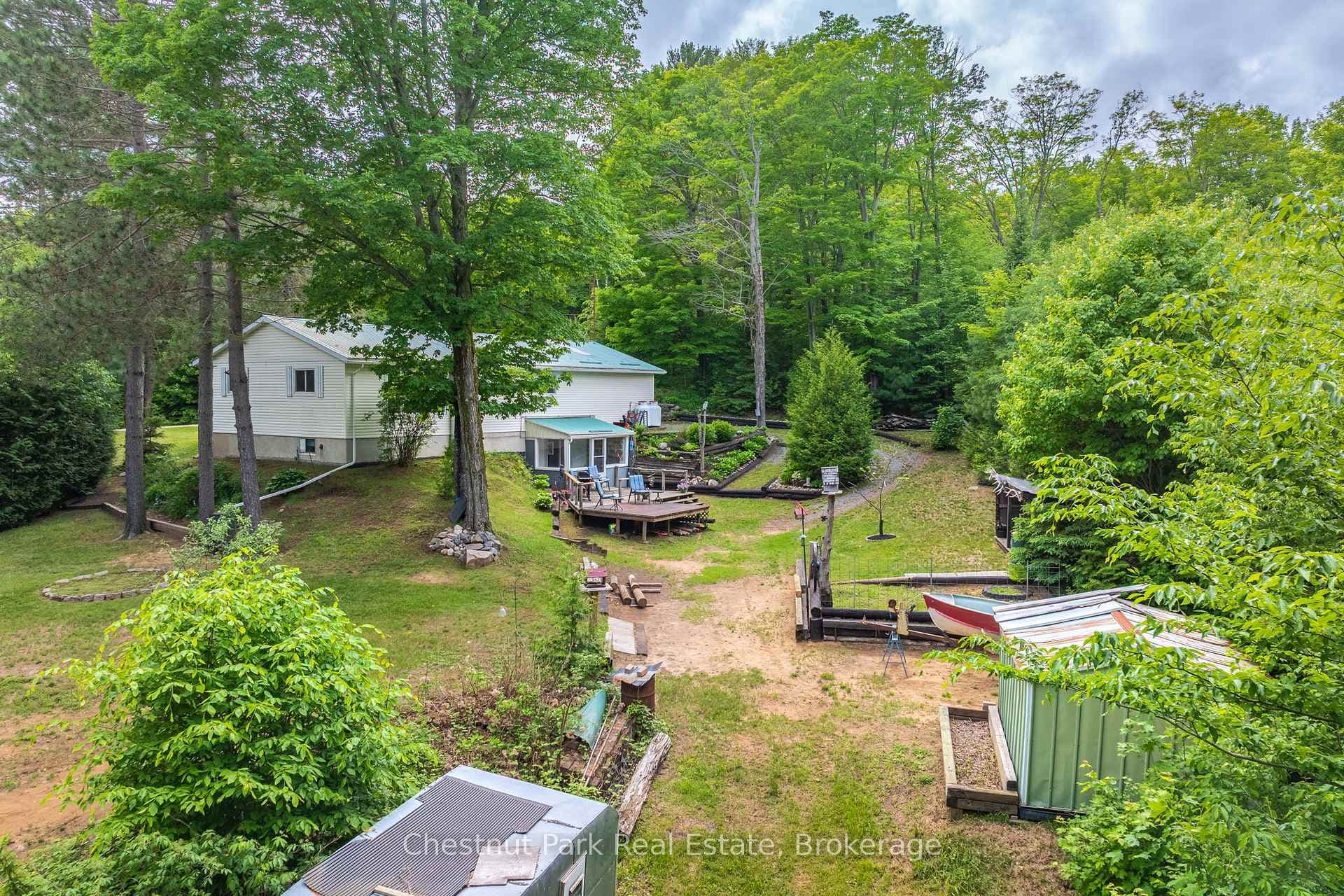 379 Gables Road photo 33