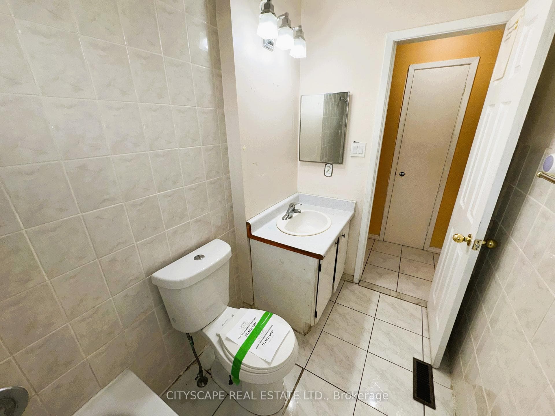 Ground Floor 4pc Bathroom