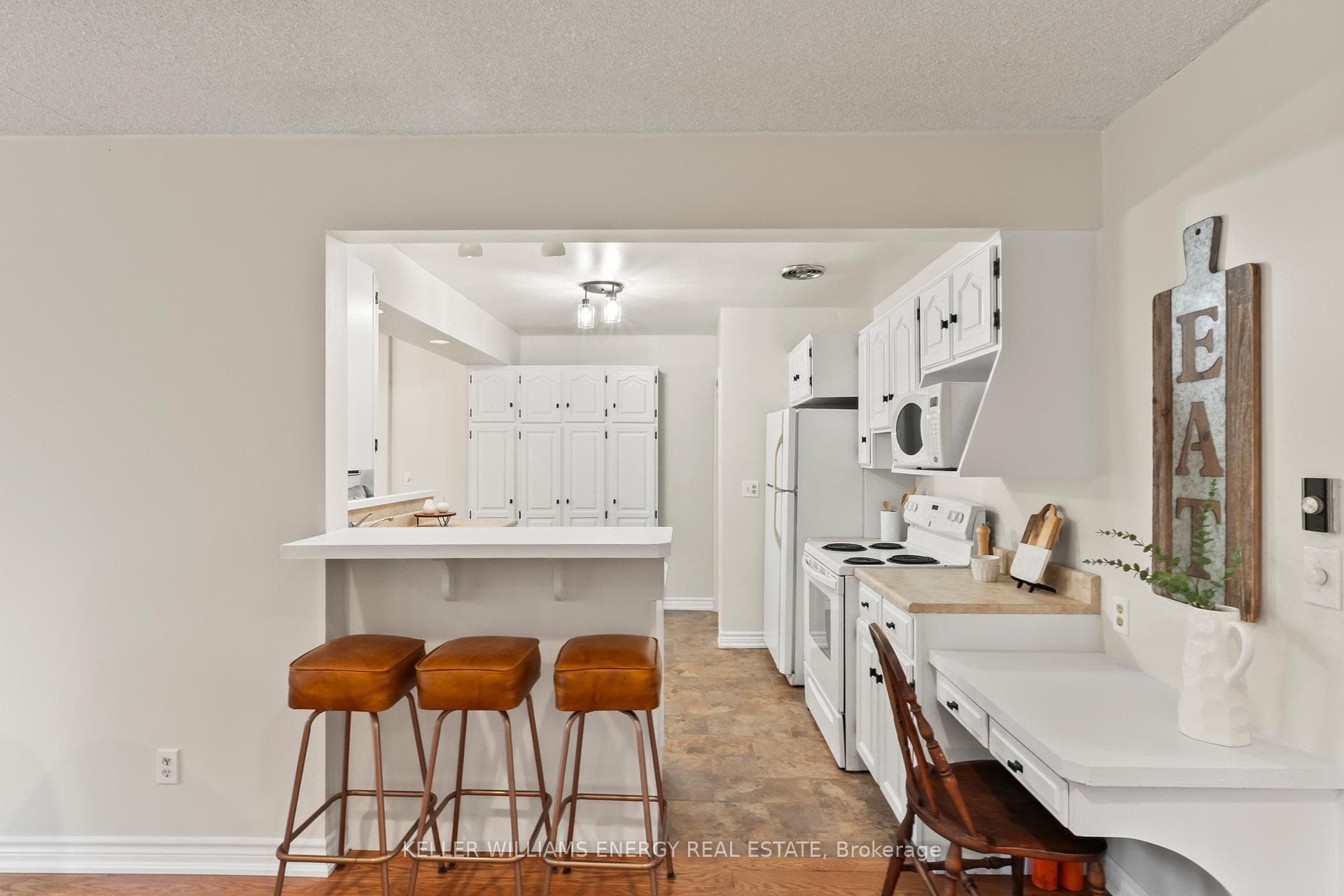 365 Humewood Avenue photo 12