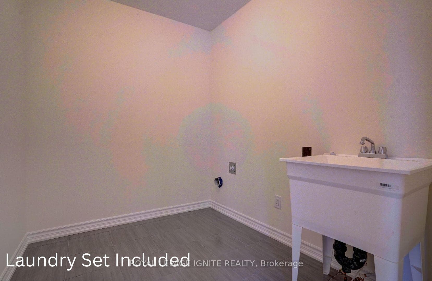 2423 Angora Street photo 26