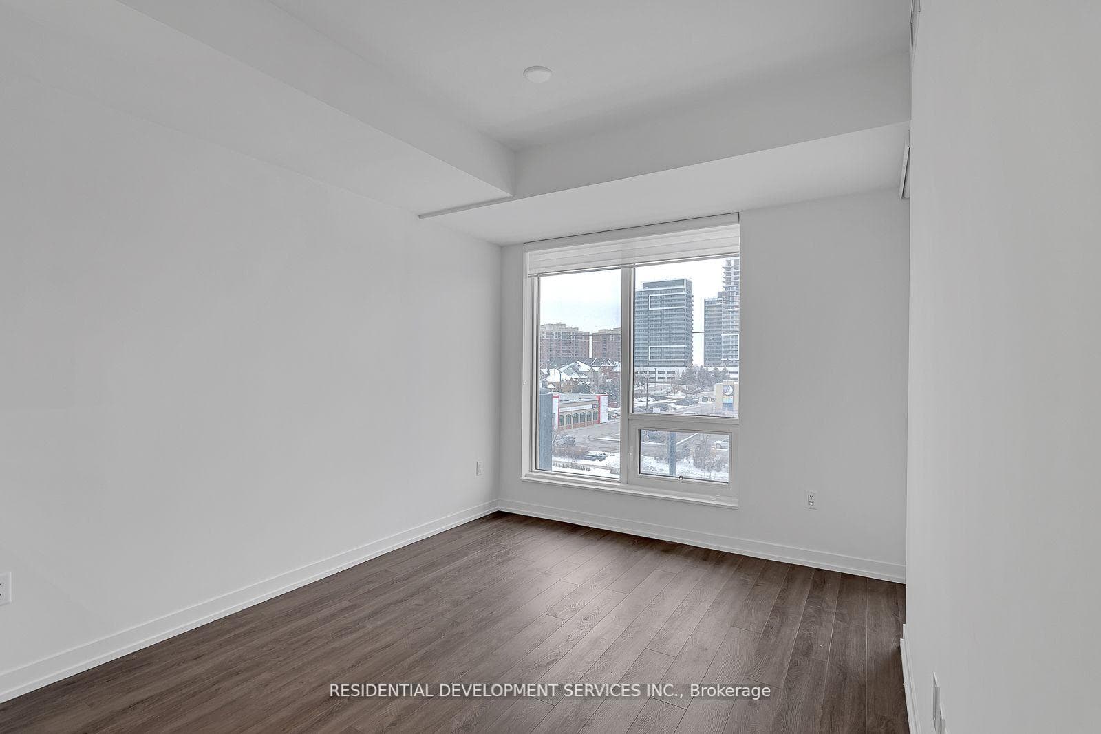 8868 Yonge Street Unit 316E photo 9