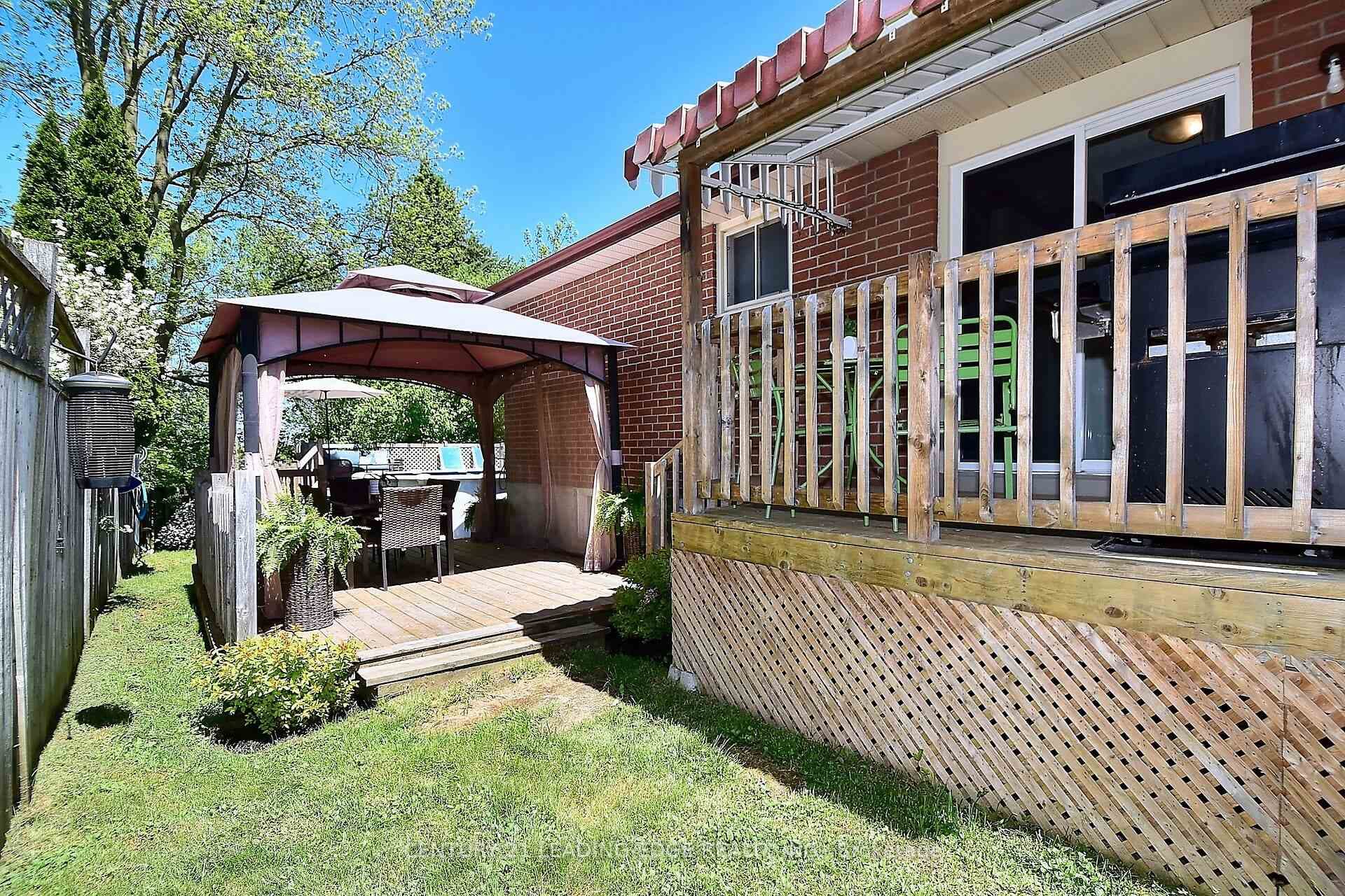 49 Munro Crescent photo 33