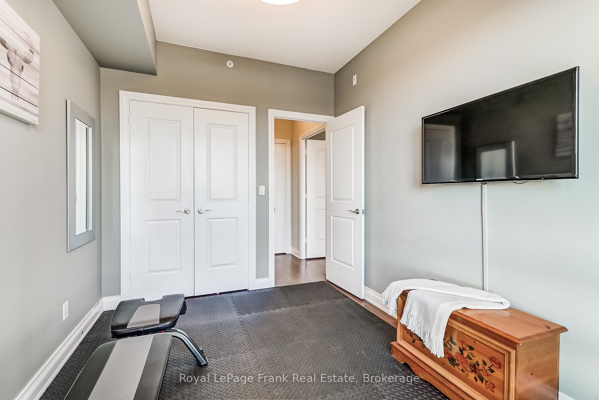 2nd Bedroom has Large Closet