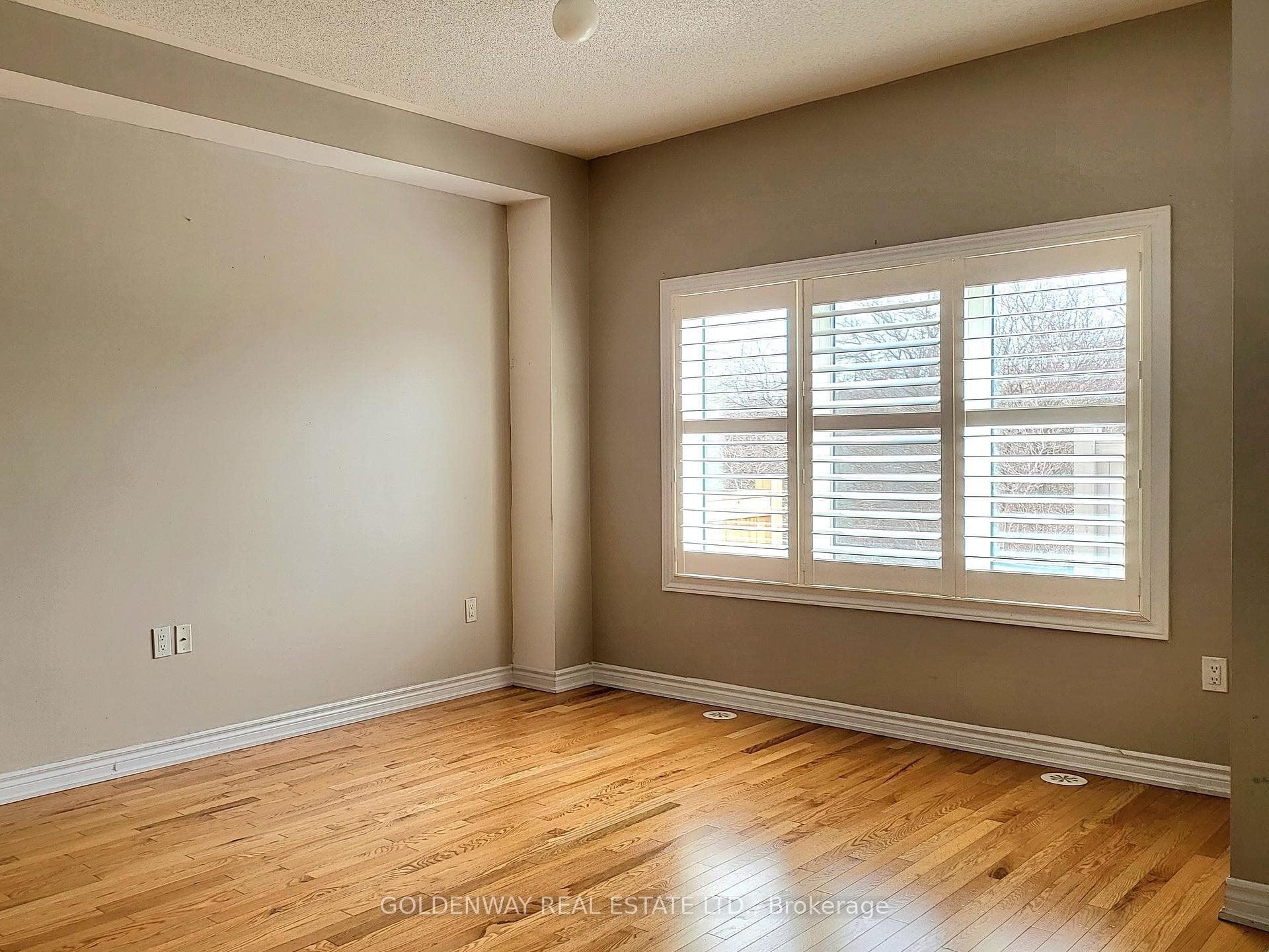 80 Aspen Hills Road photo 4