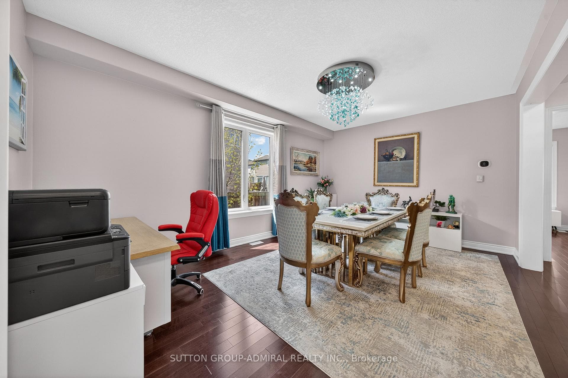 121 Centre Street photo 8