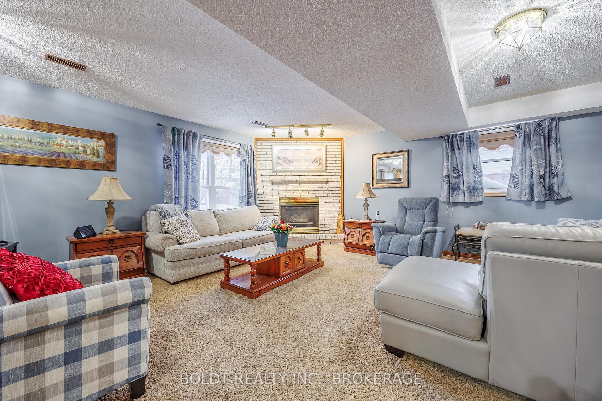 6 Stephenson Court photo 19