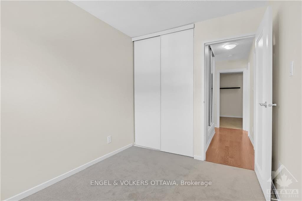 171 MCCLINTOCK Way photo 21