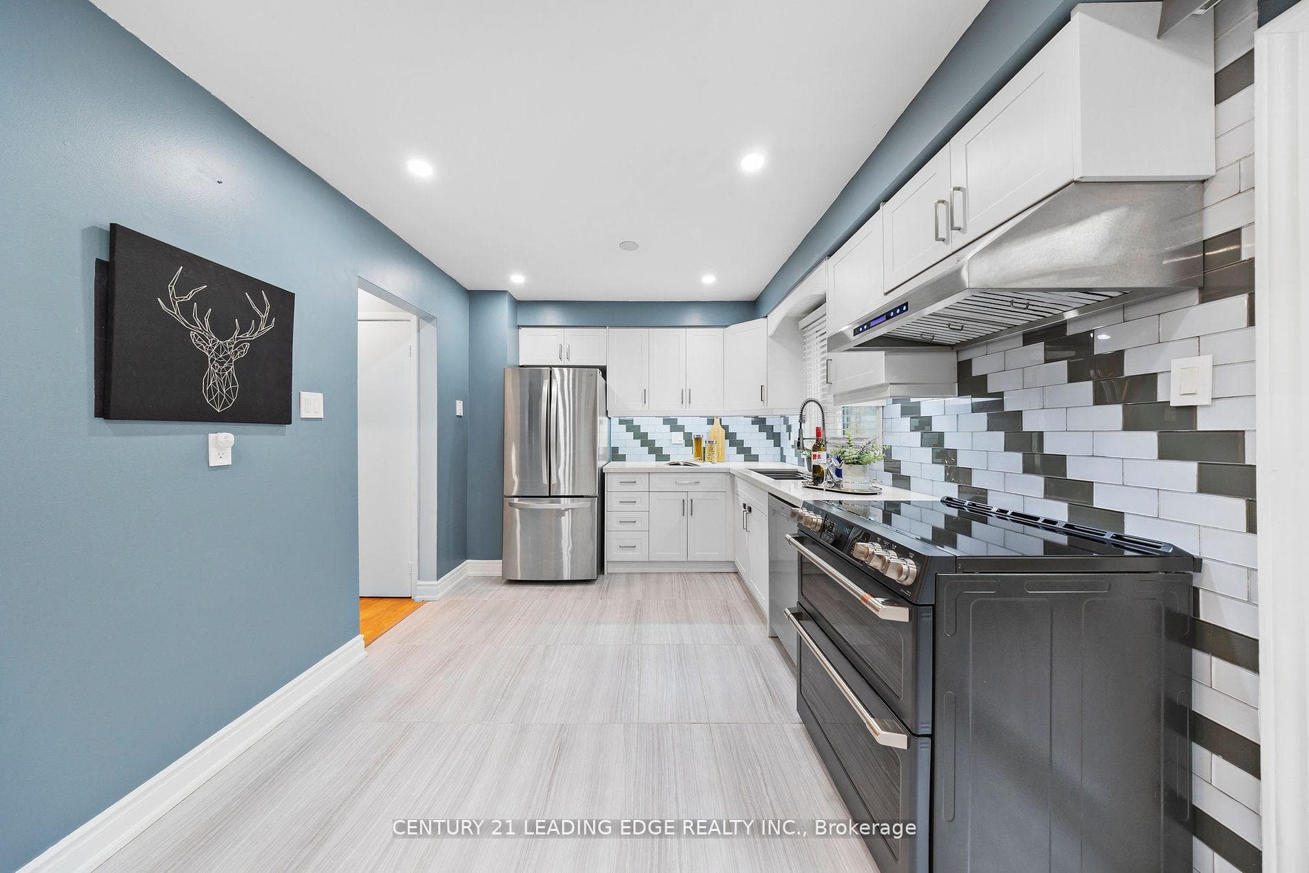 47 Peachtree Place photo 11