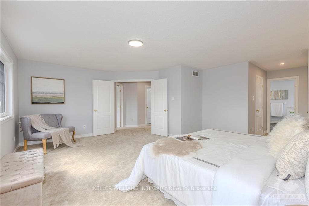 212 REDPATH Drive photo 18