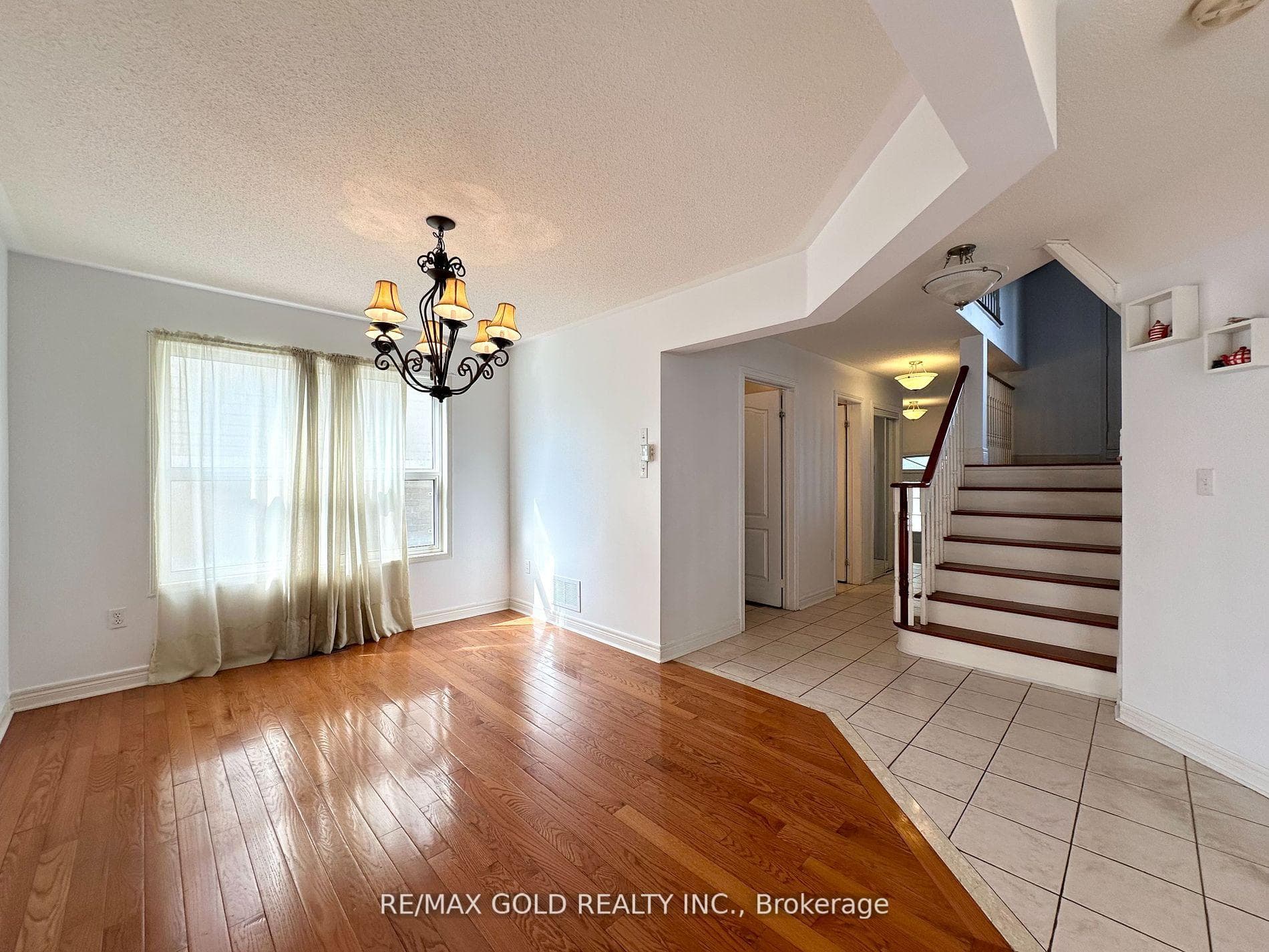 336 Edenbrook Hill Drive Unit Upper photo 5