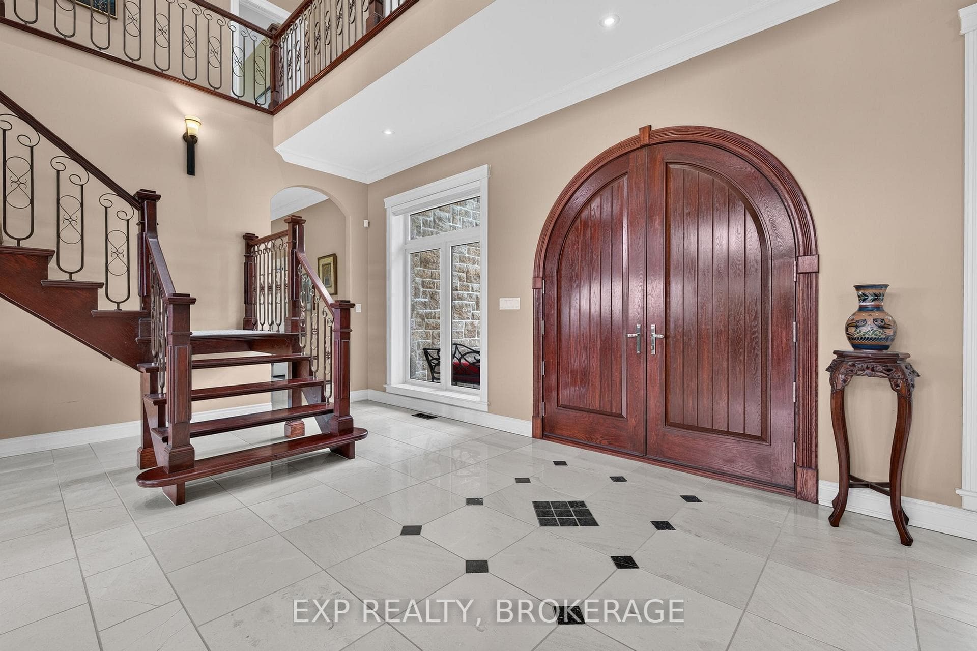 1190 BYRNE POINT Road photo 9