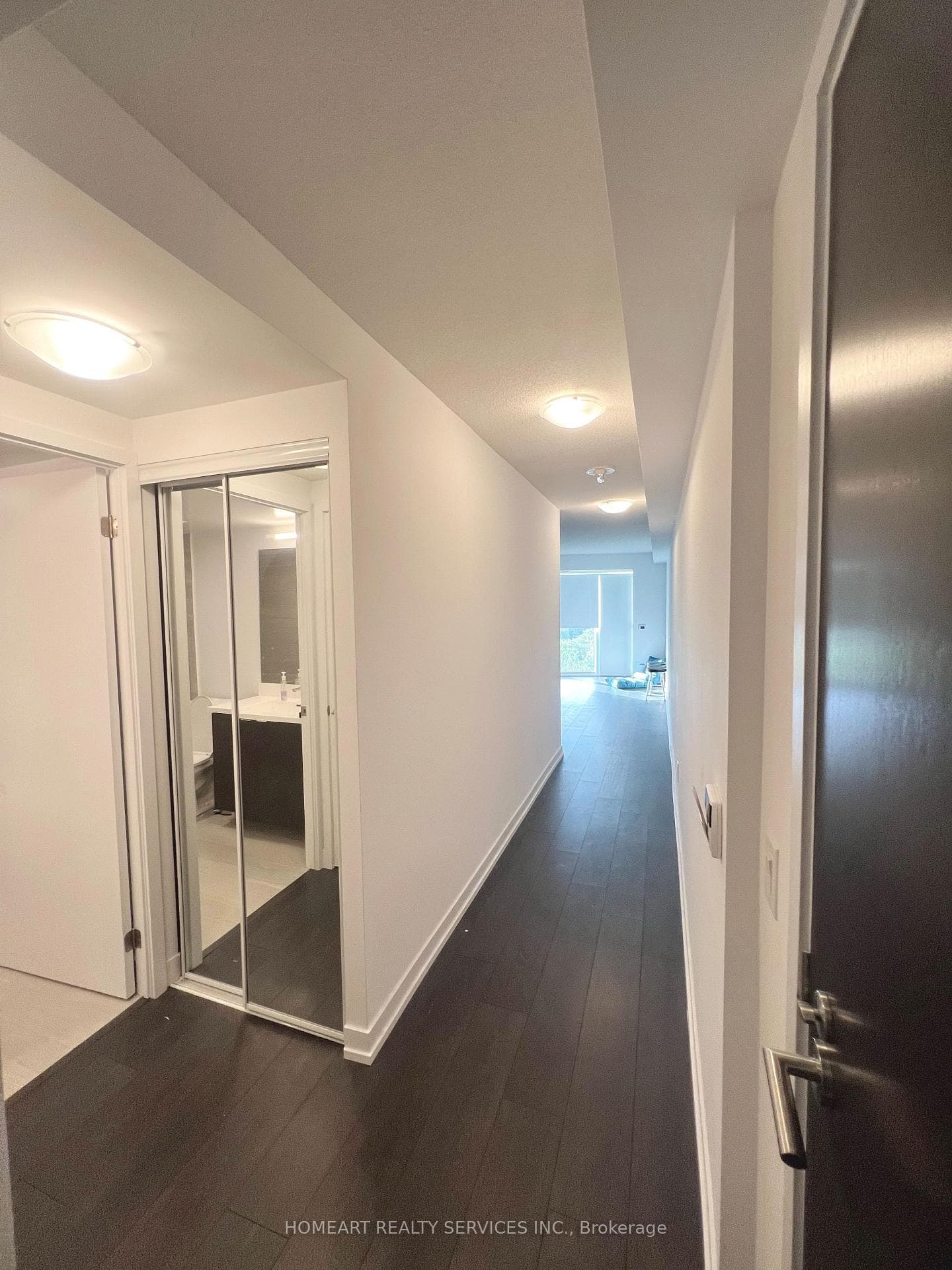 219 Dundas Street Unit 801 photo 6