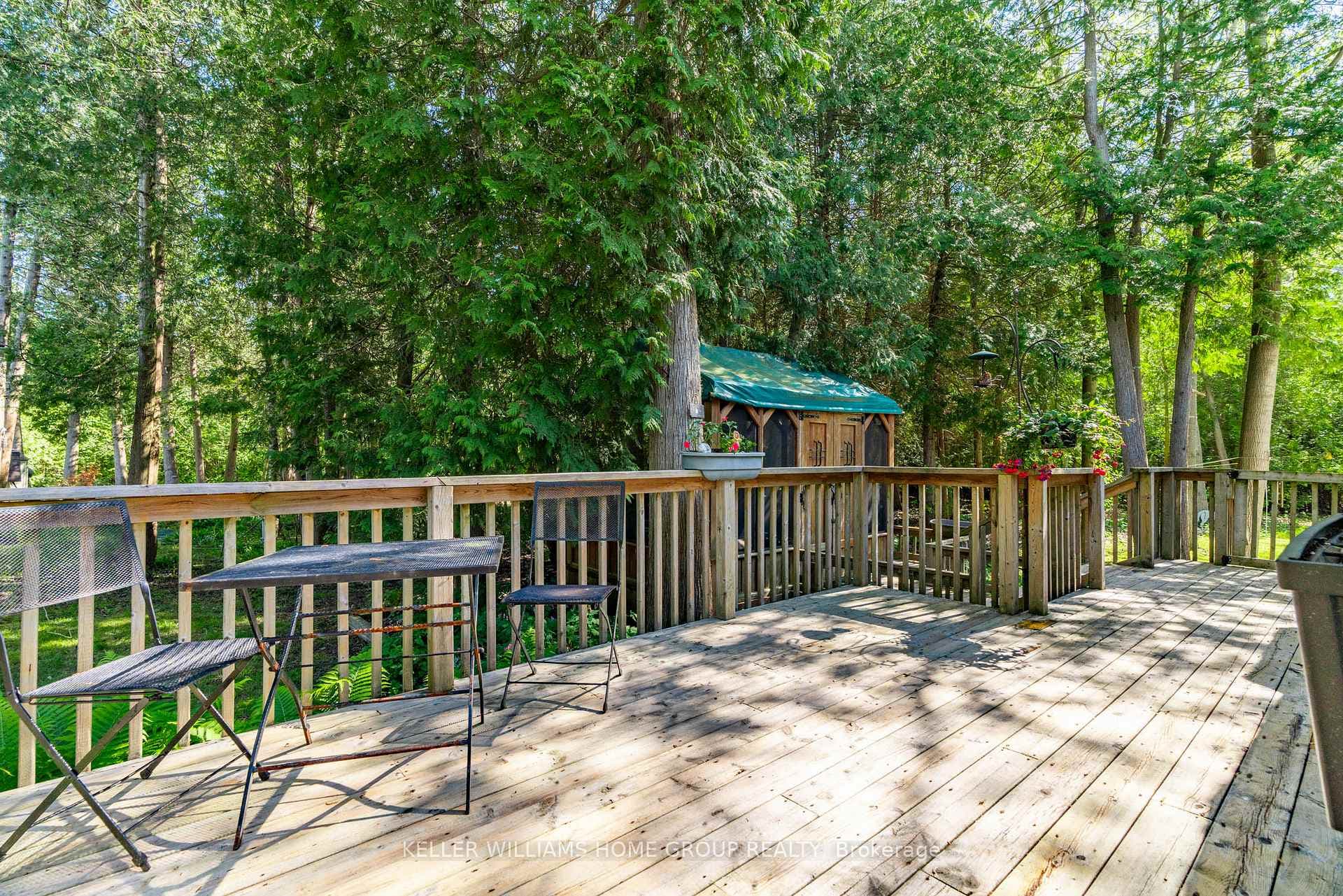 9 Spruce Drive photo 29