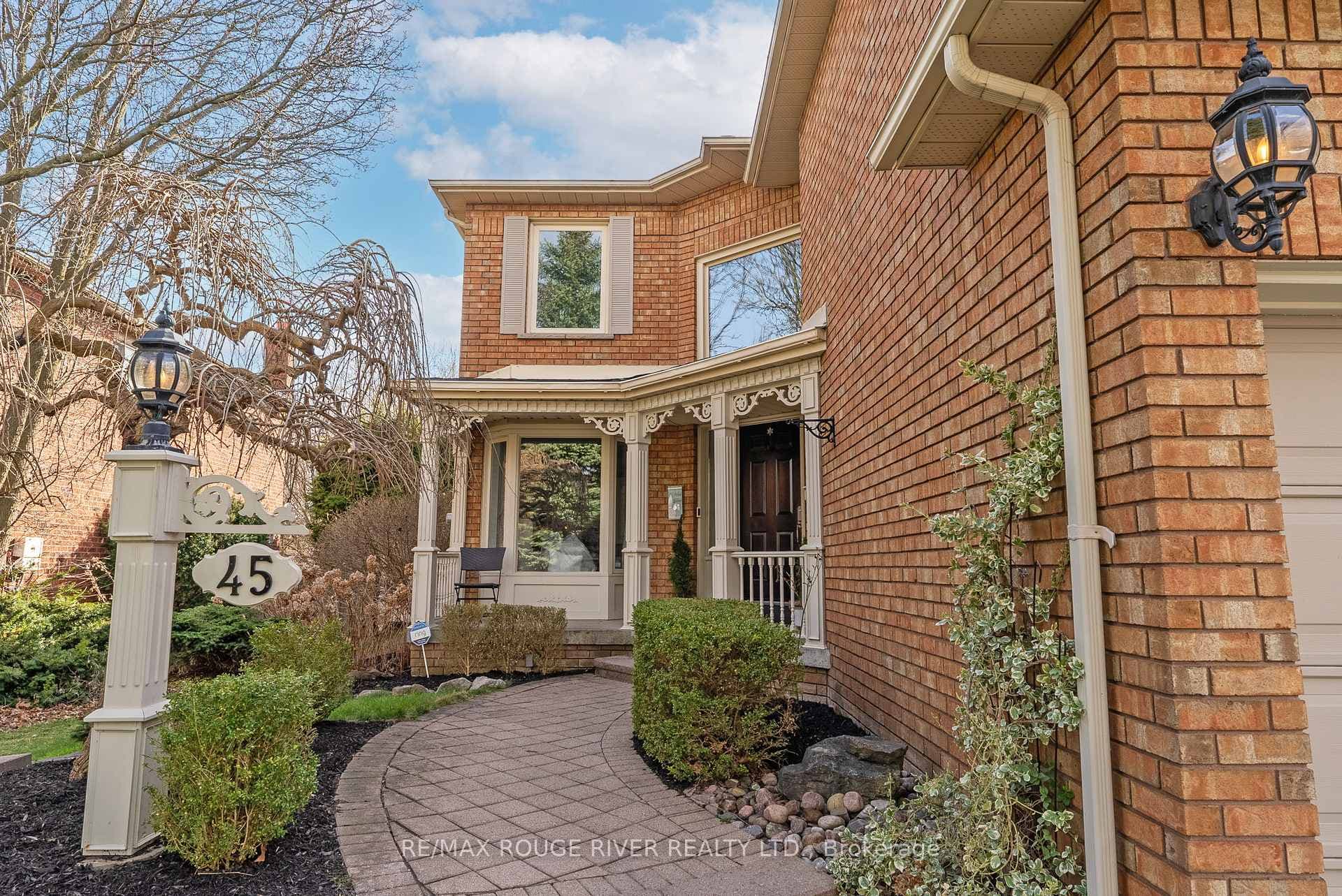 45 Kennett Drive photo 2