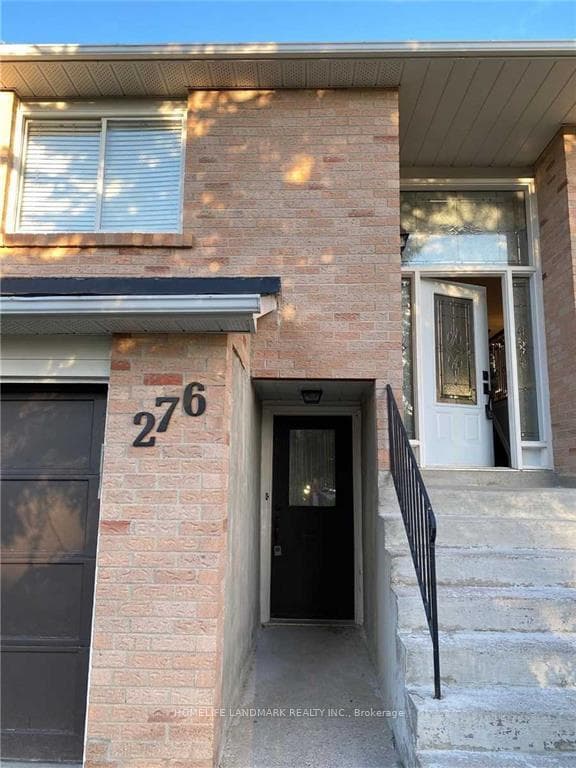 276 Plymouth Trail Unit Upper photo 2