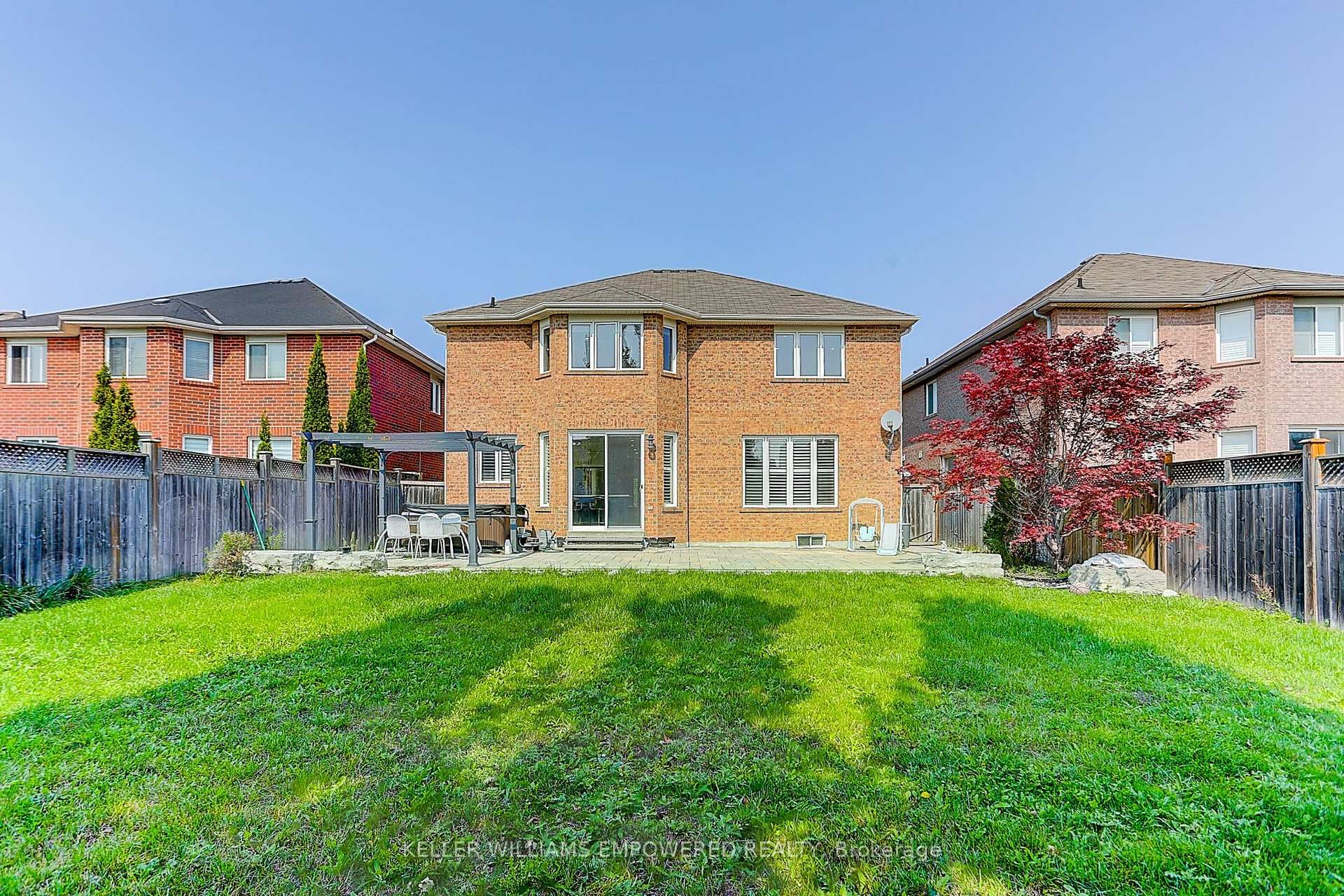 87 Twin Streams Road photo 40