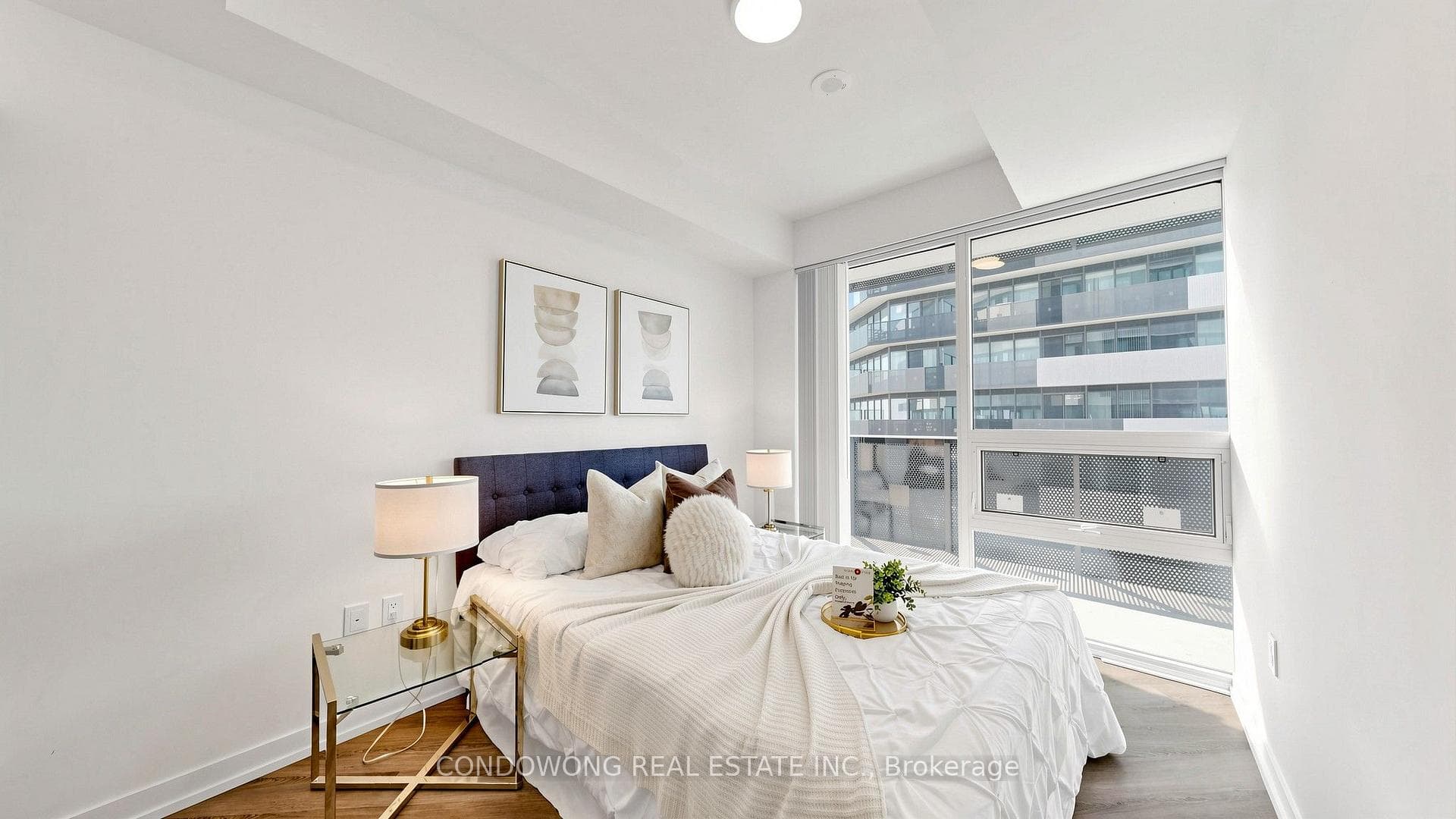 138 Downes Street Unit 6212 photo 13