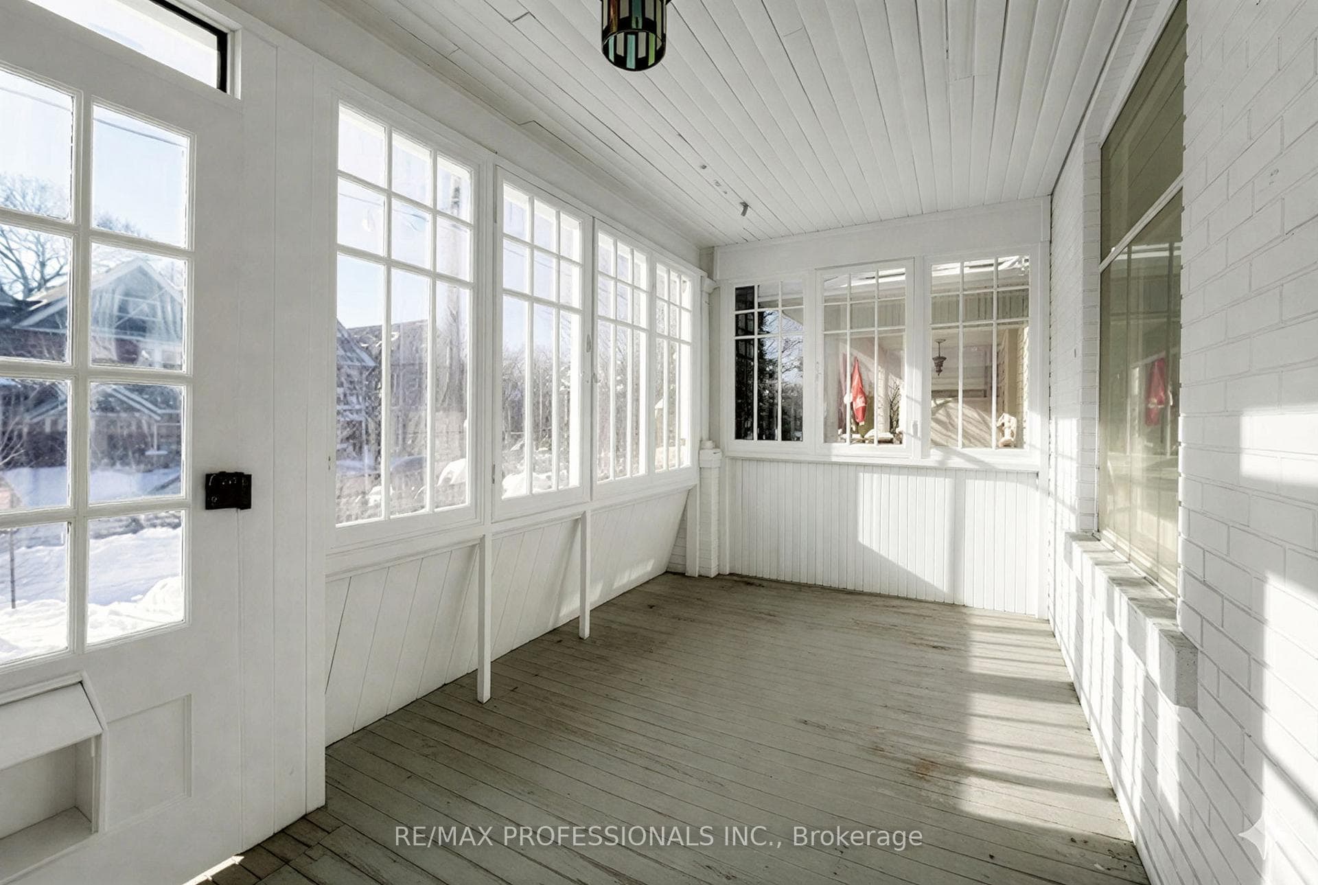 Covered Front Porch