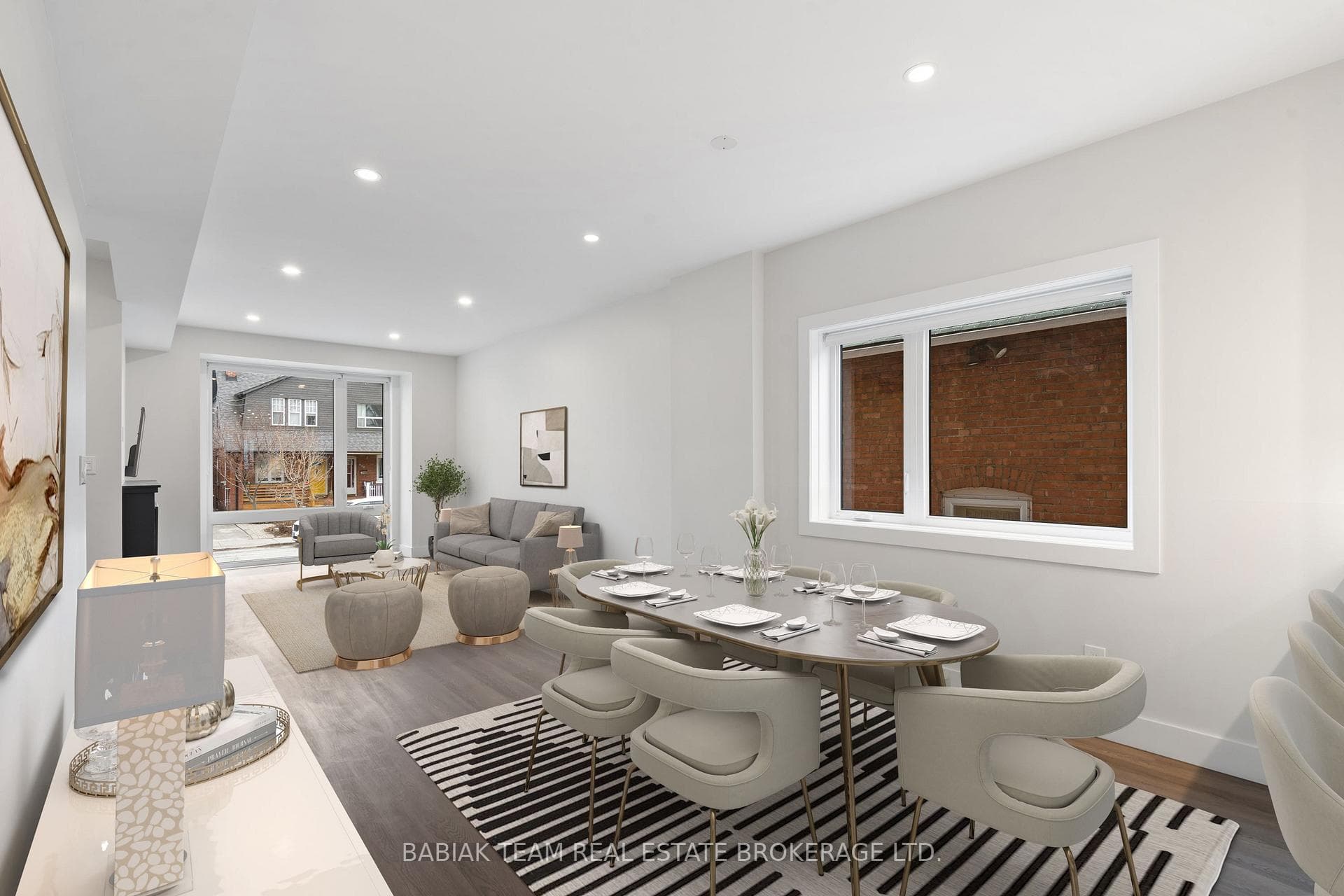 456 Armadale Avenue Unit 101 photo 5