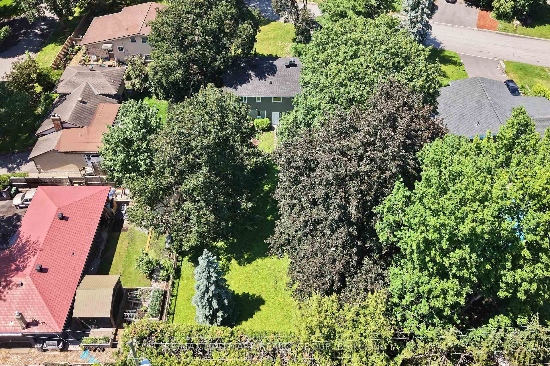 1054 Chelsea Drive photo 47