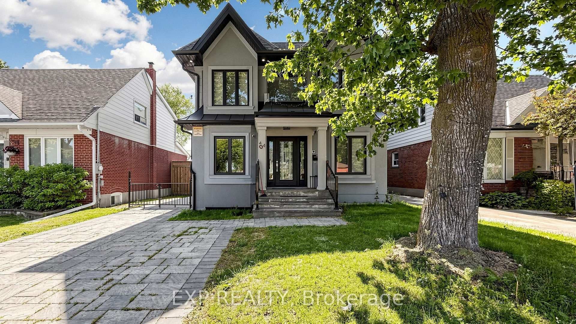 44 Tower Drive photo 2