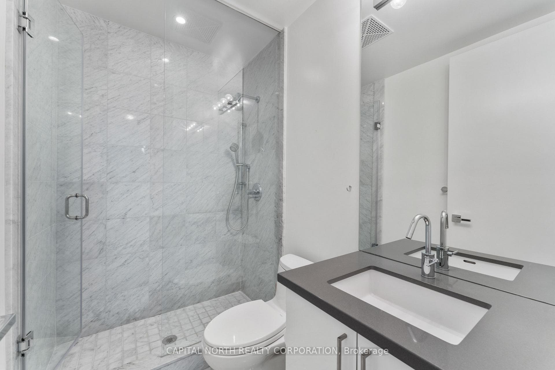 29 Queens Quay N/A Unit 713 photo 28