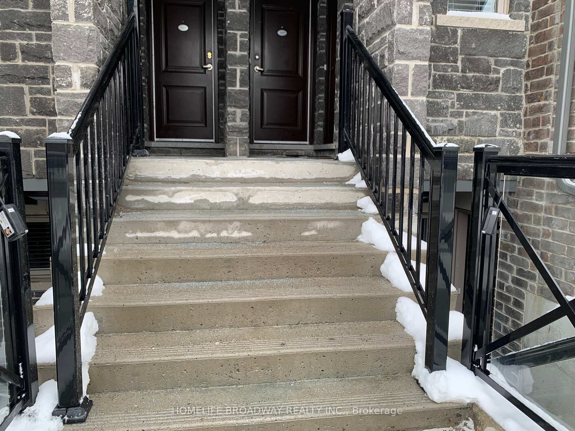 30 Westmeath Lane Unit 2515 photo 1