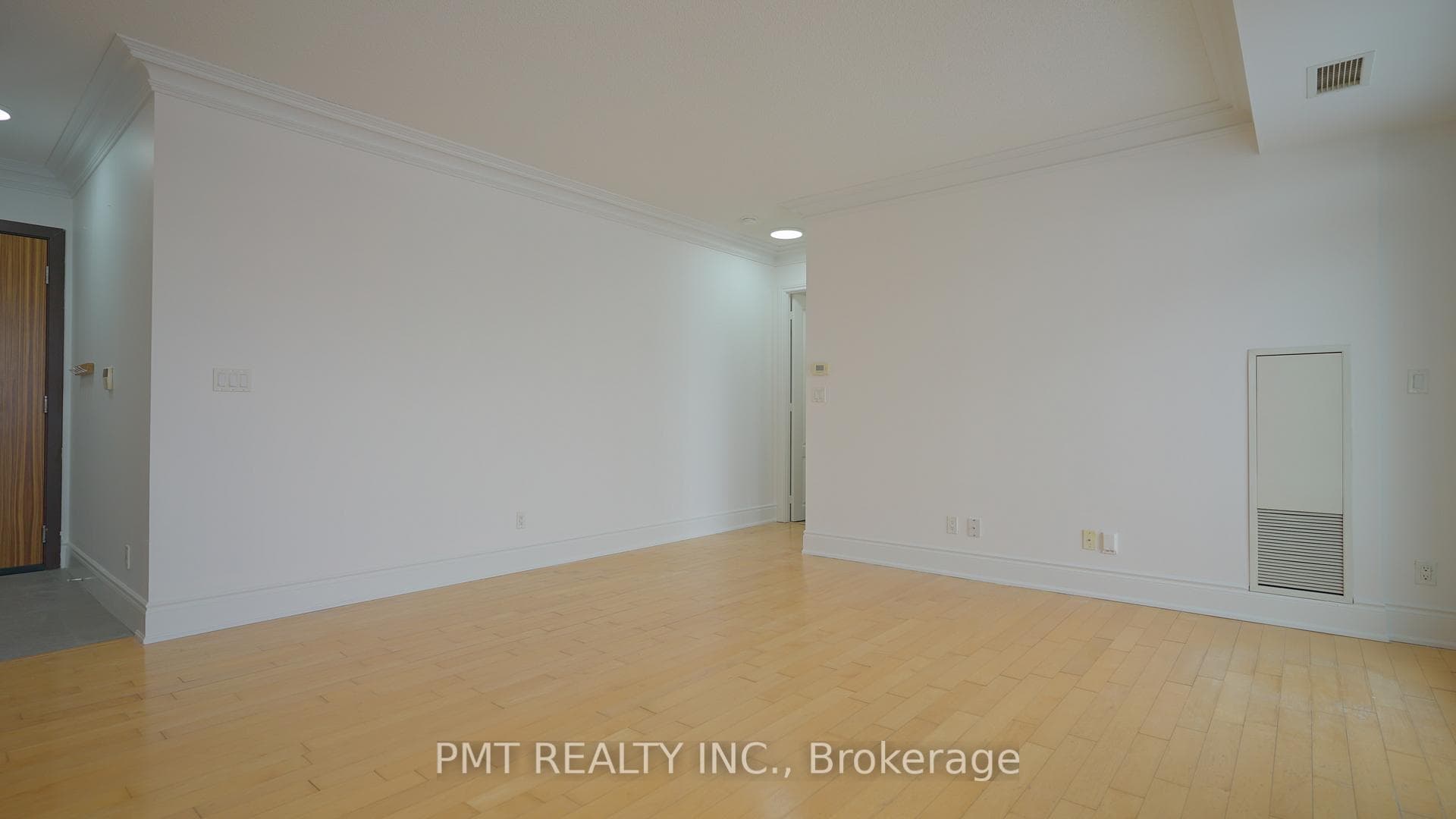 60 South Town Centre Boulevard Unit LPH1 photo 5