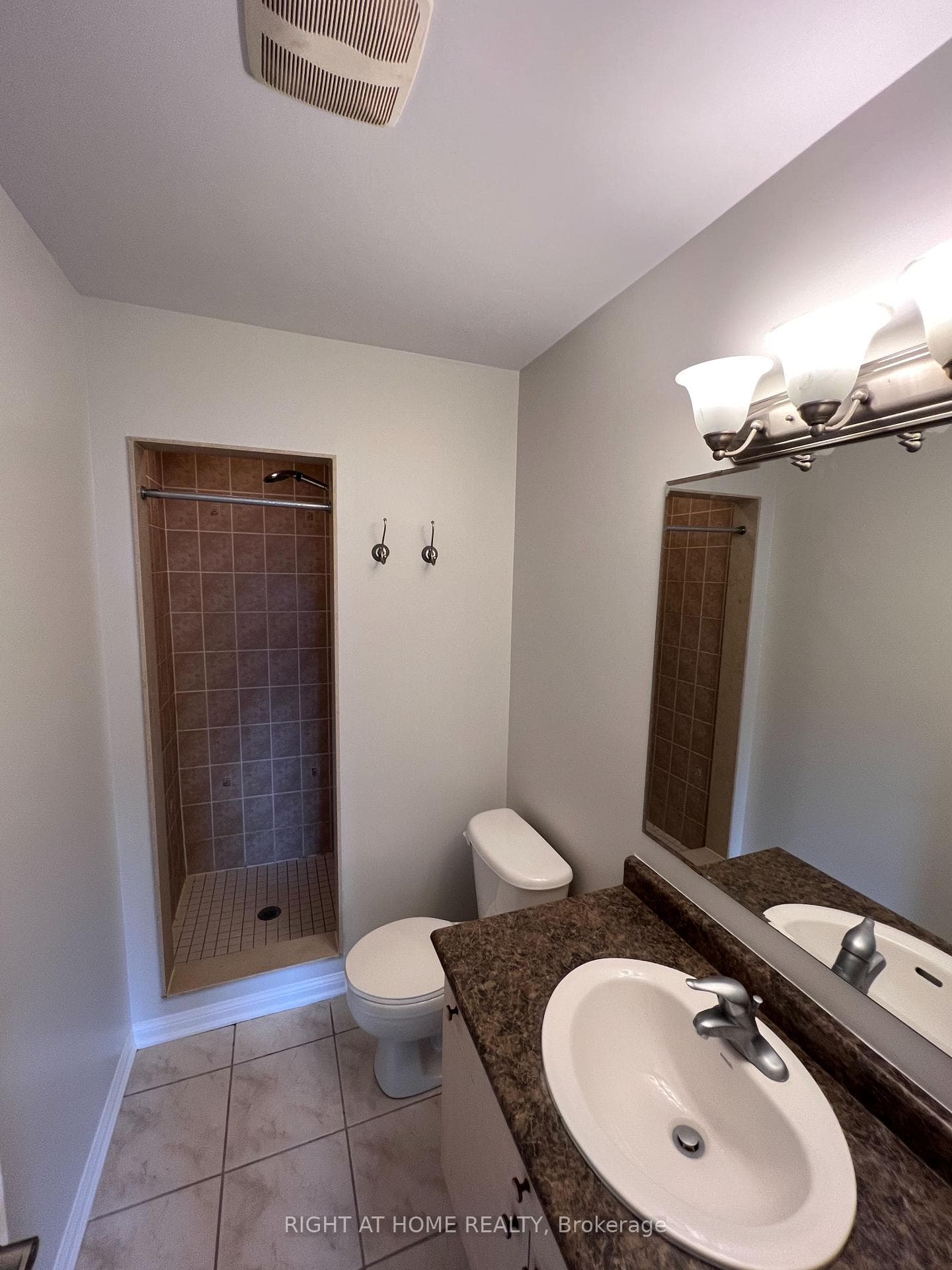 2385 COHO Way photo 10