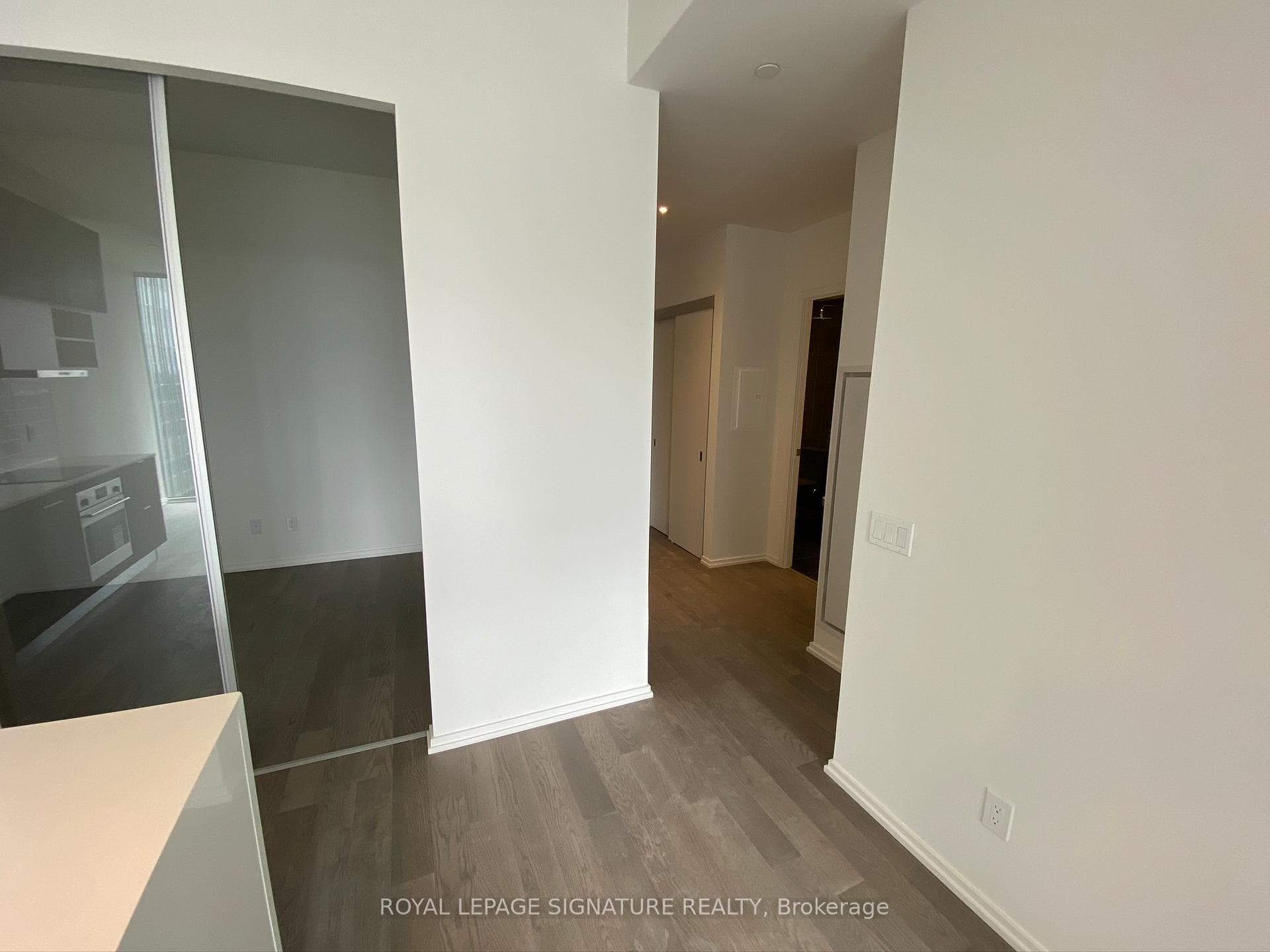 5 Soudan Avenue Unit 1613 photo 15