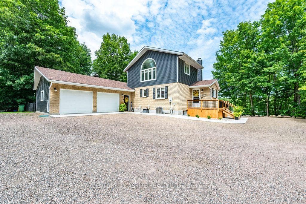 978 Rantz Road photo 3