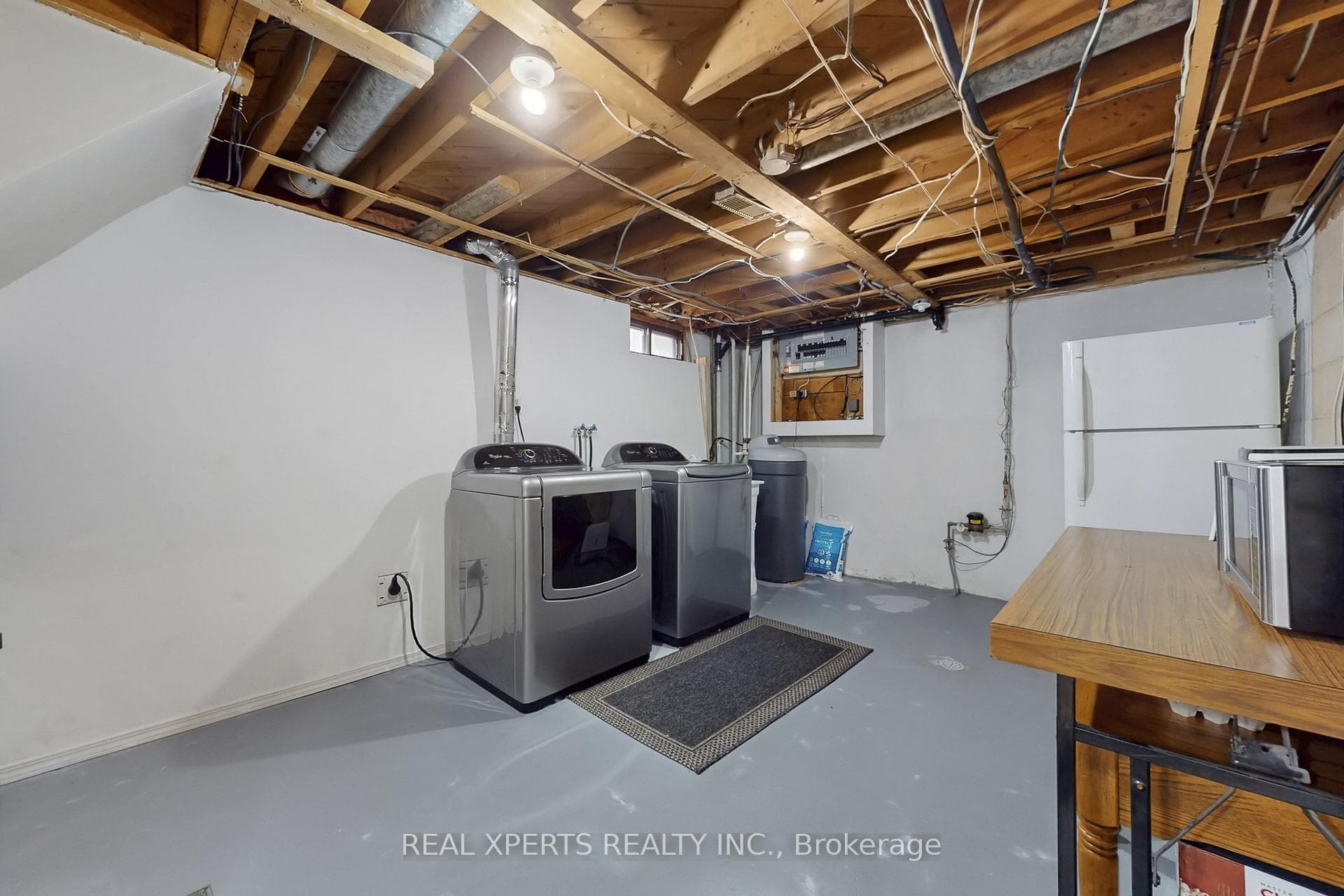200 Rosemount Drive photo 38