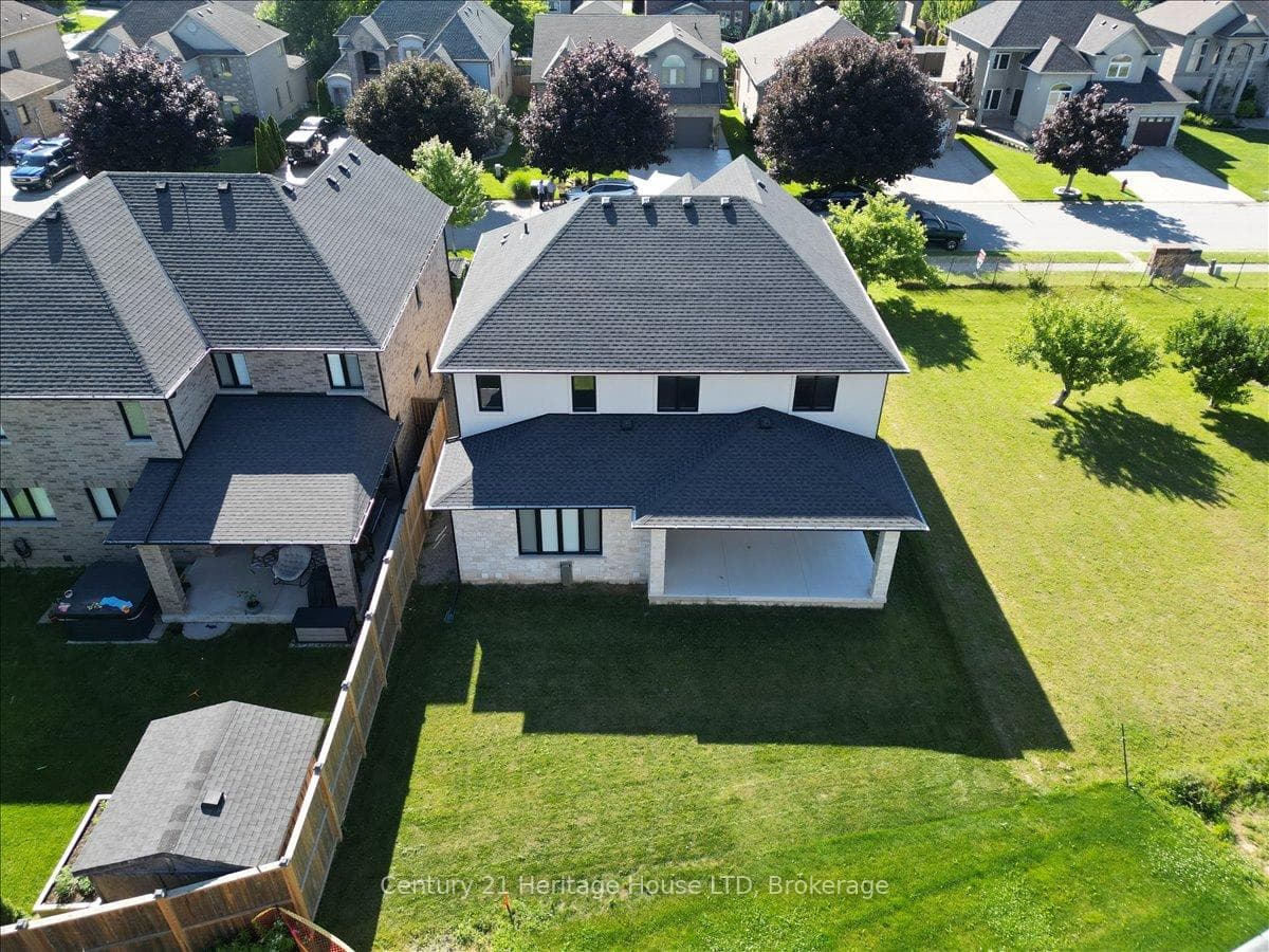 2476 COLANGELO Drive photo 42
