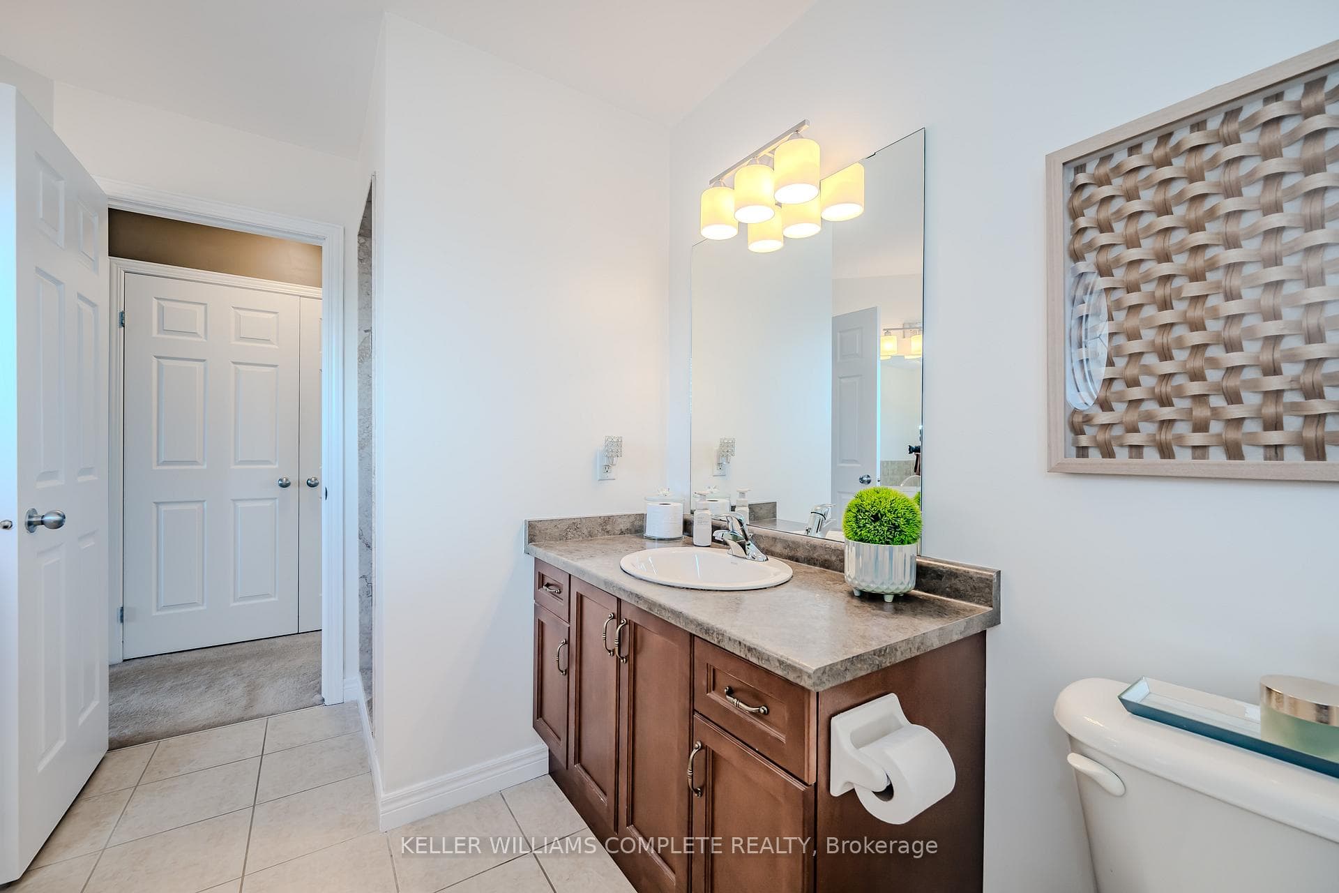 37 Moonbeam Drive photo 19