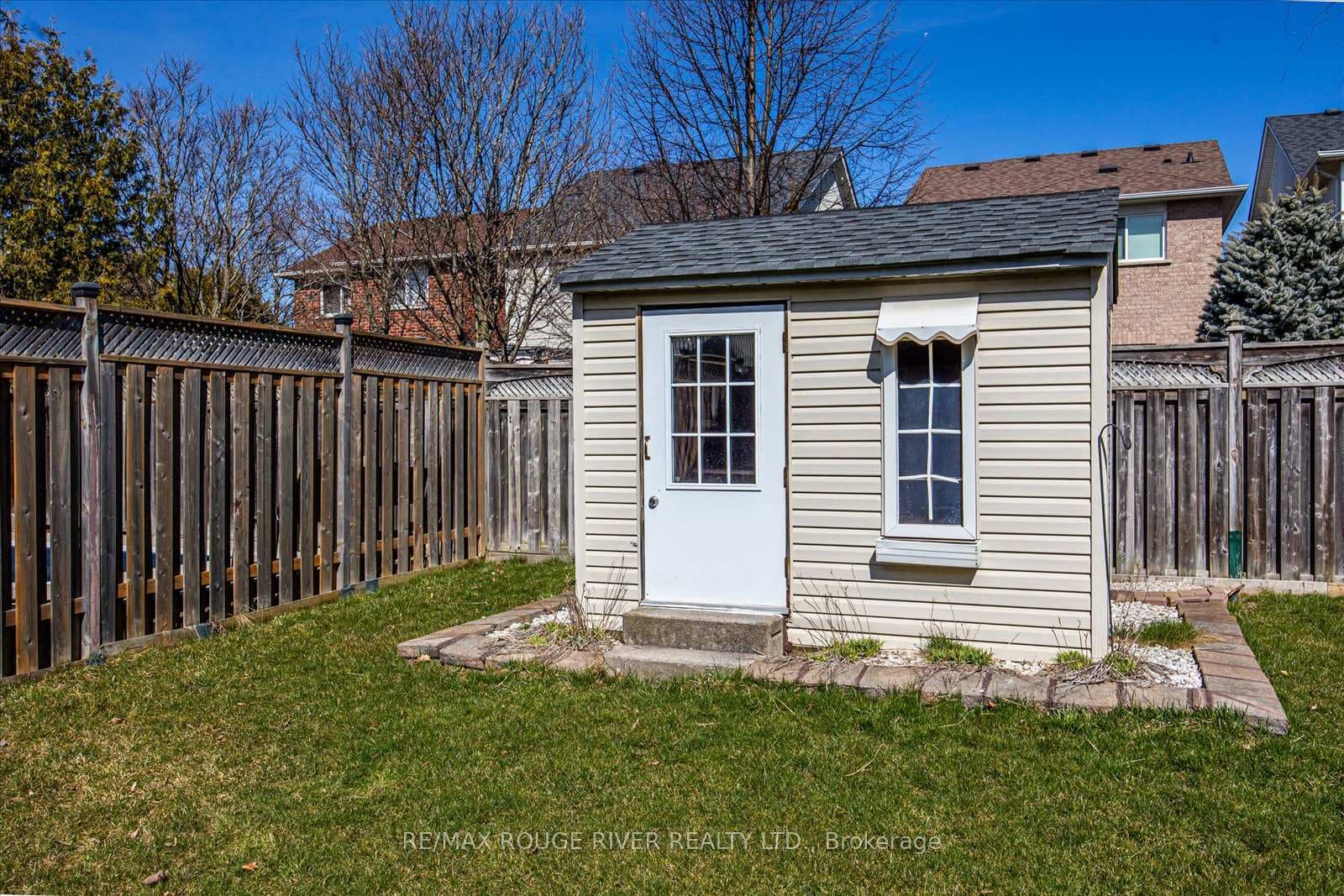 28 Wessex Drive photo 23