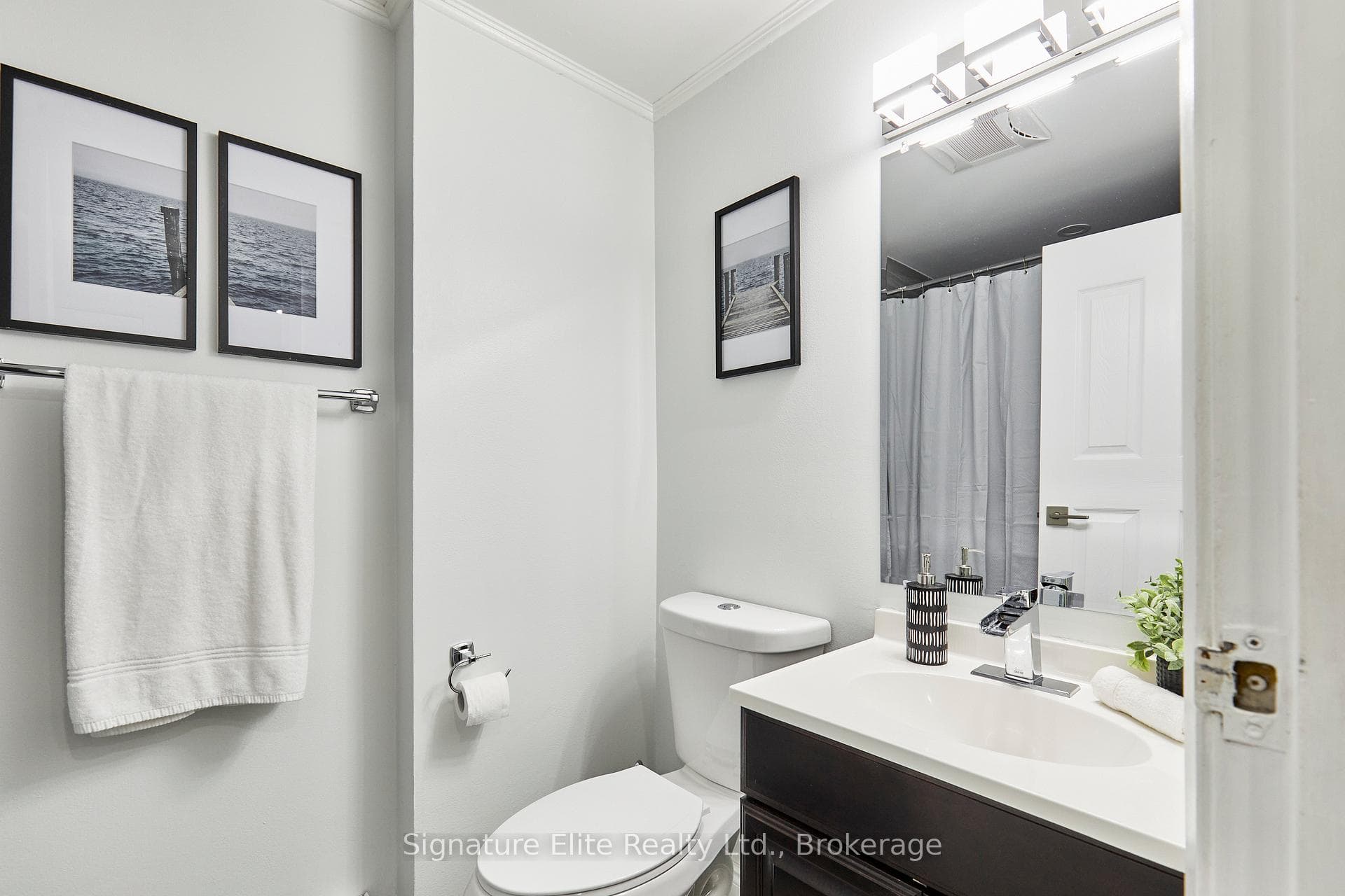 1100 Oxford Street Unit 48 photo 19