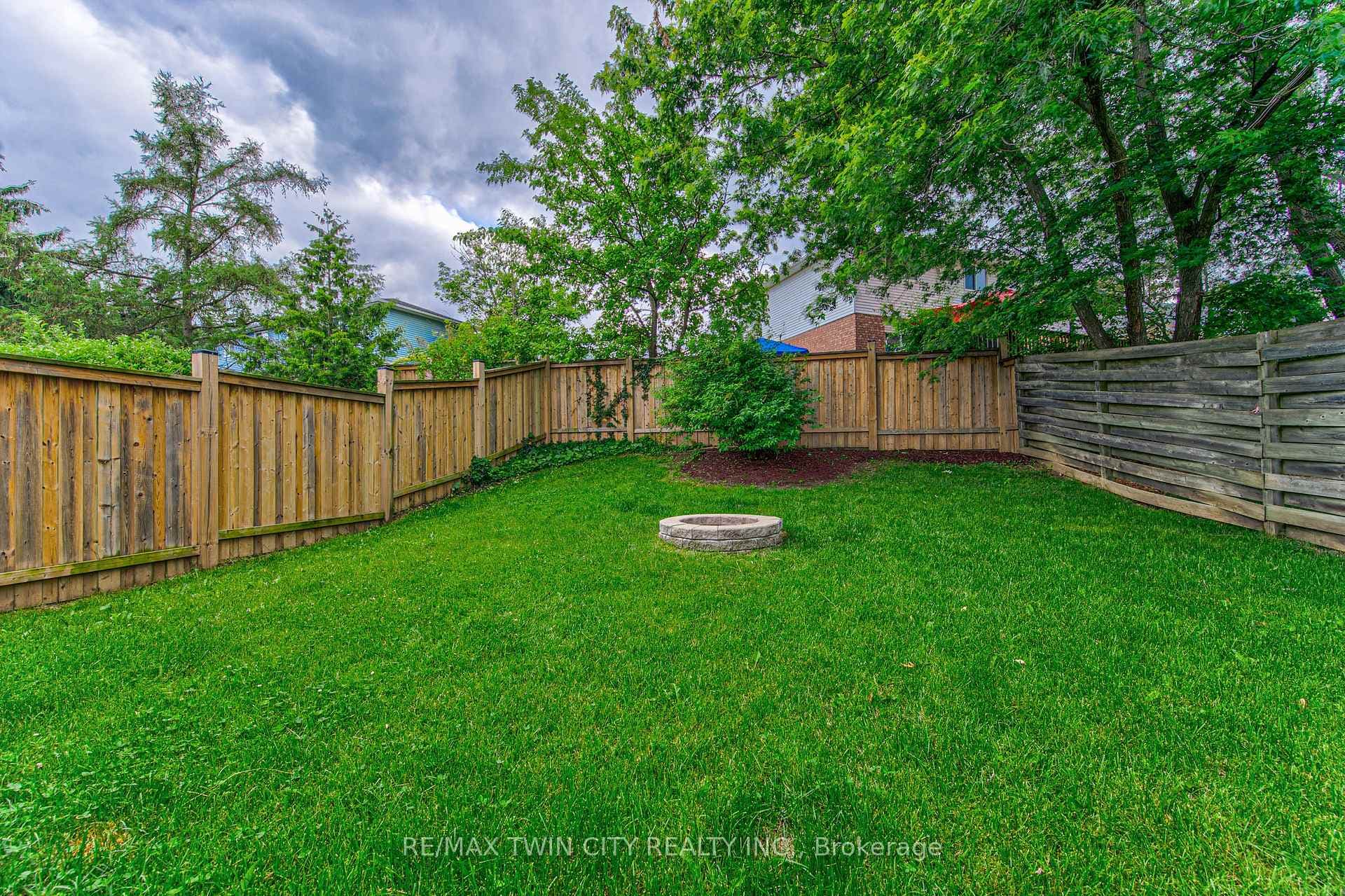29 Benesfort Drive photo 31