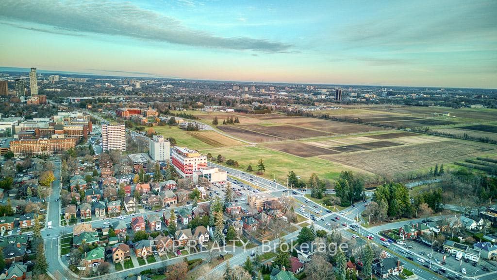 448 Holland Avenue photo 30